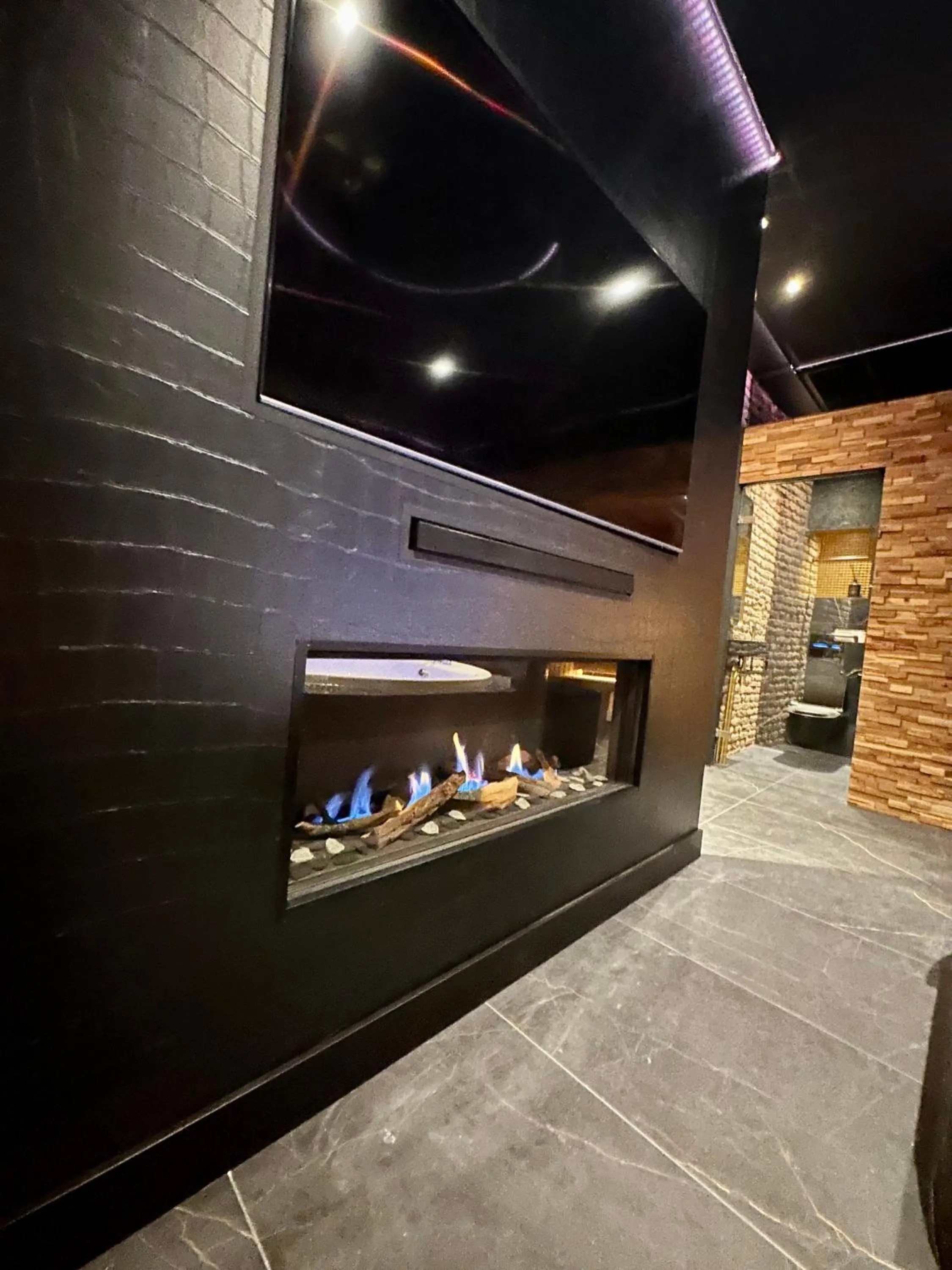 flat iron in Hotel de Prince