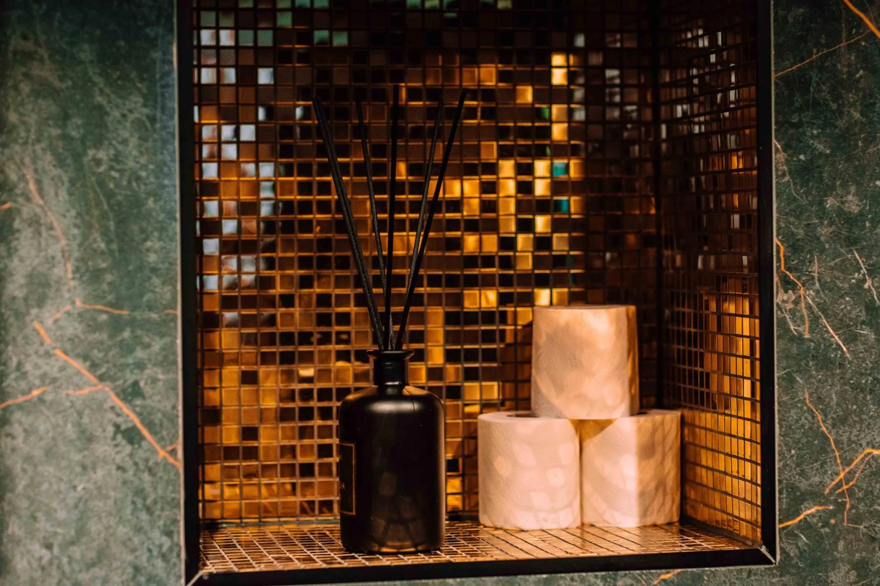 Toilet in Hotel de Prince