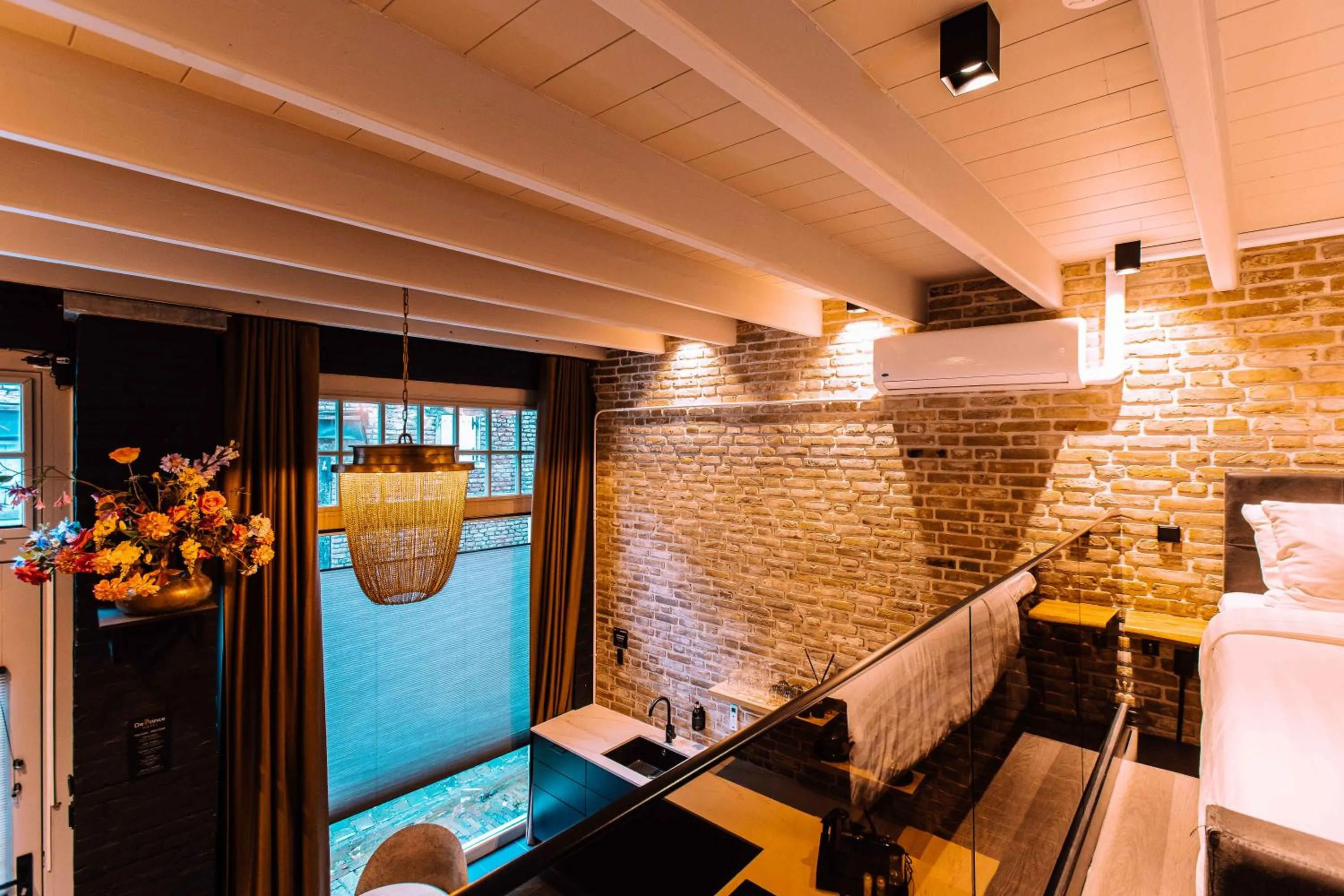 Kitchen or kitchenette in Hotel de Prince