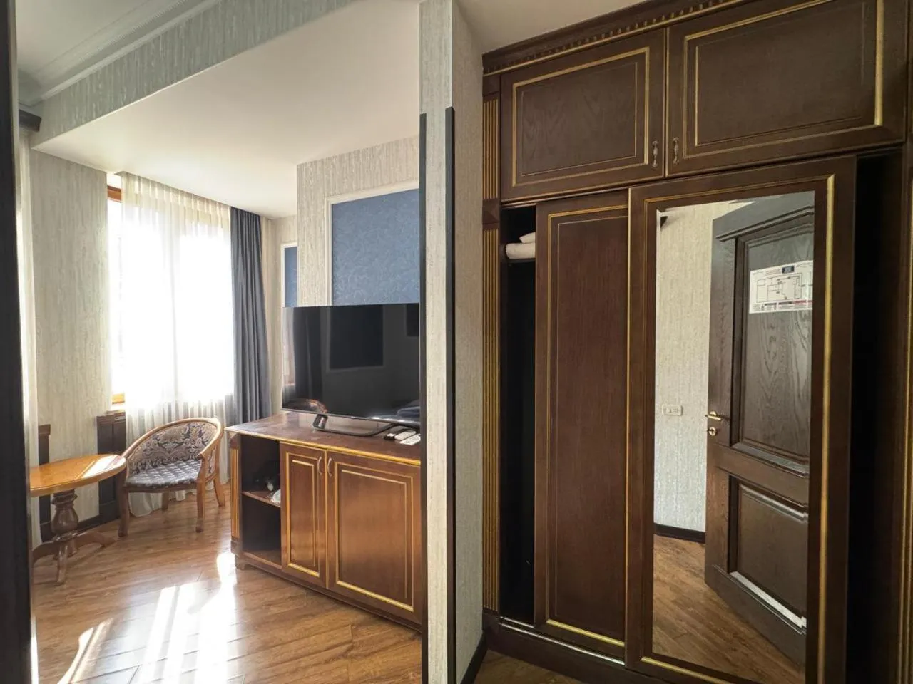 TV and multimedia in Renesans in Yerevan hotel