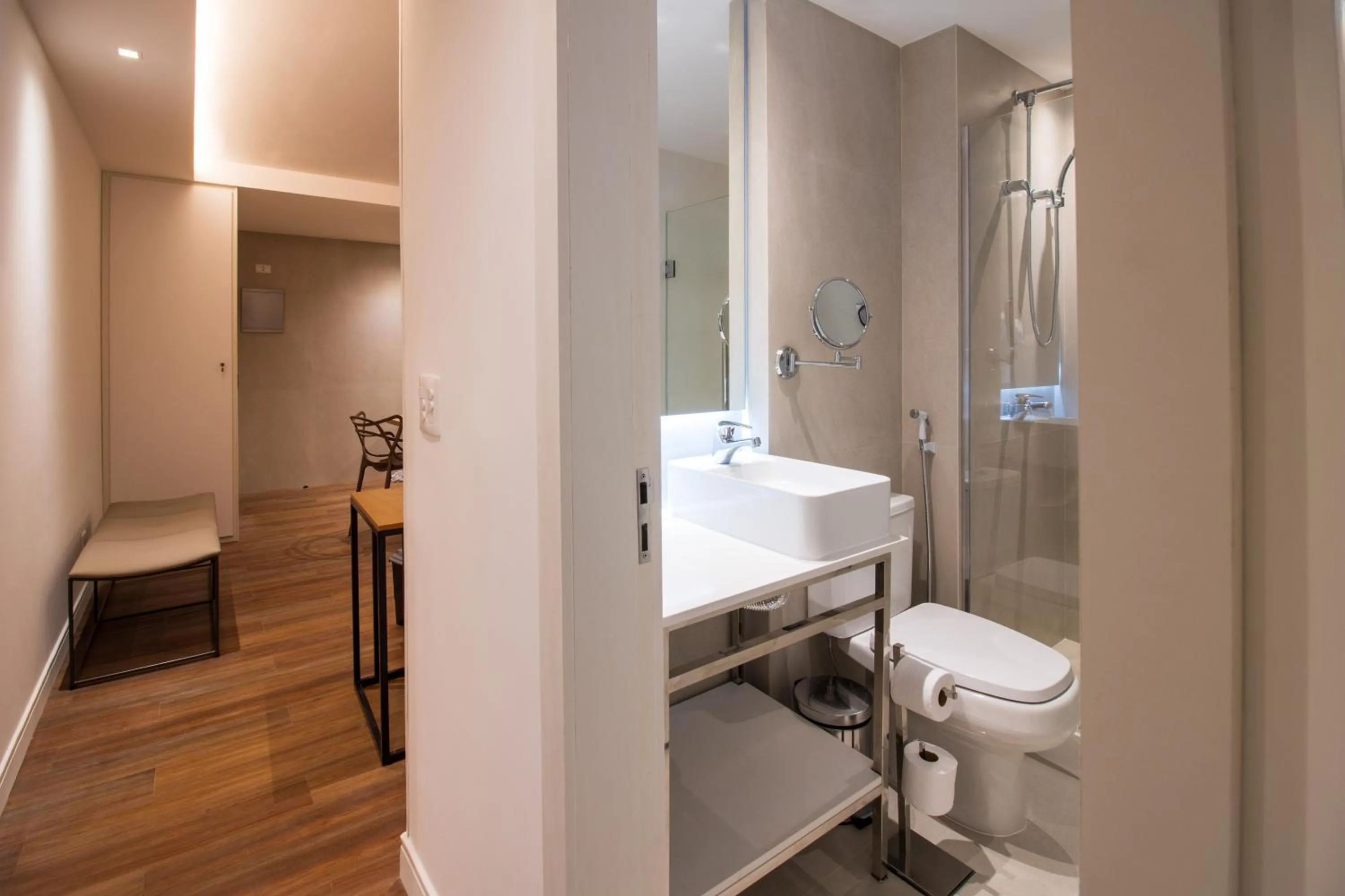 Bathroom in Anna Suites Arpoador