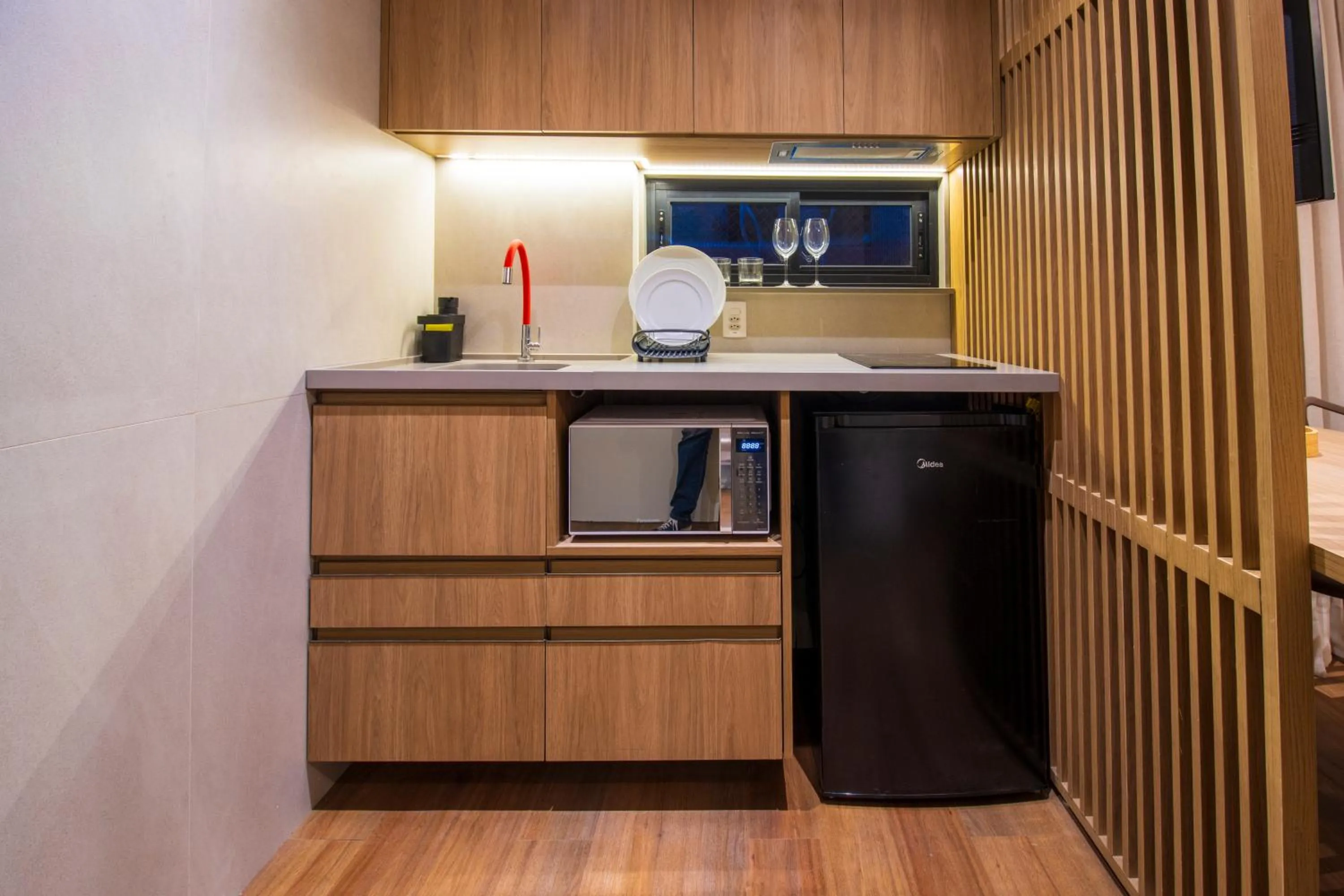 kitchen in Anna Suites Arpoador