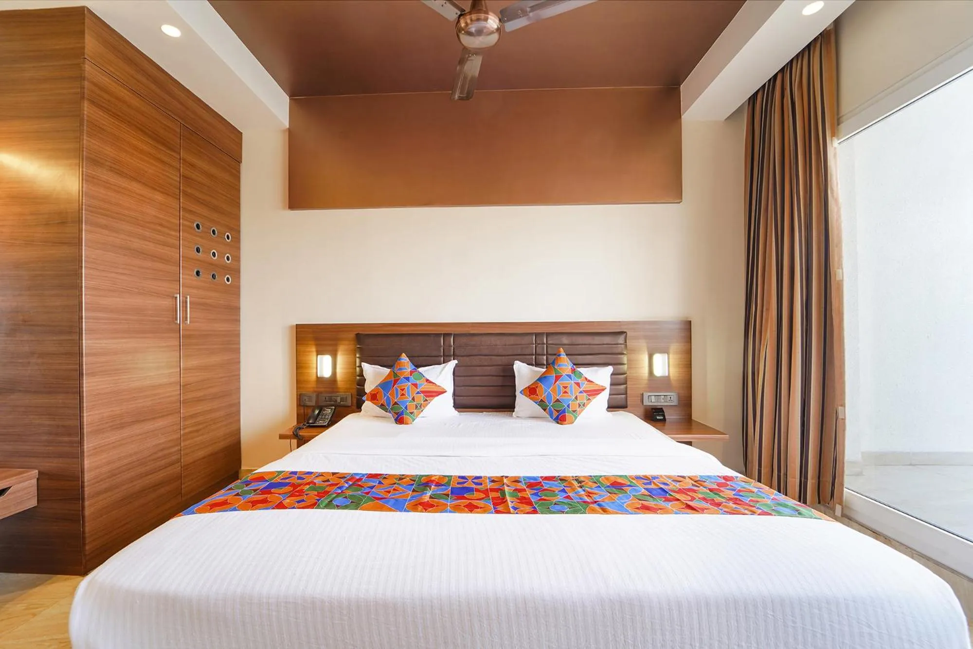 Bed in Oriva Nestlay Rooms Ramnad