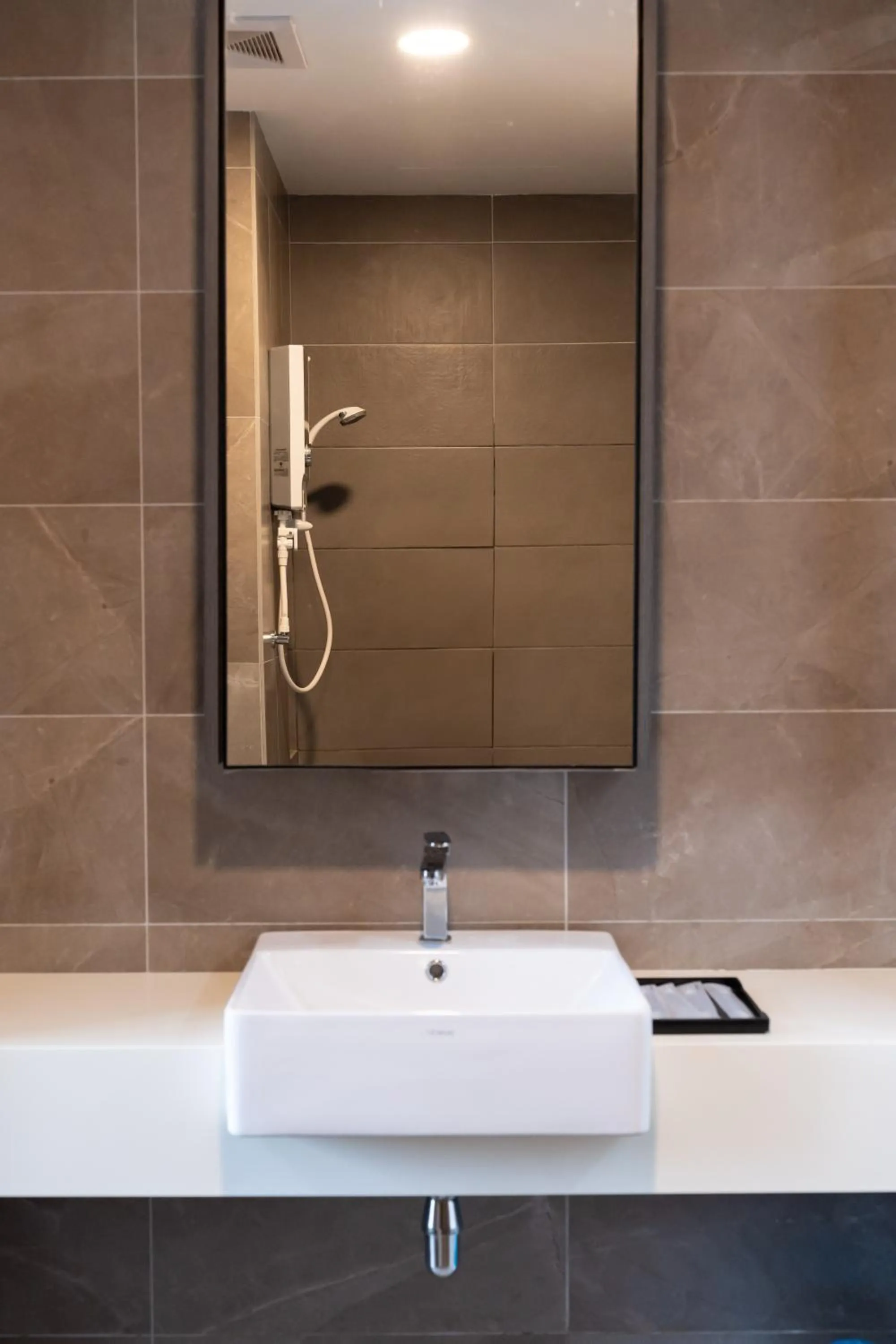 Shower in Mossaz Leisure Suites Kuala Lumpur