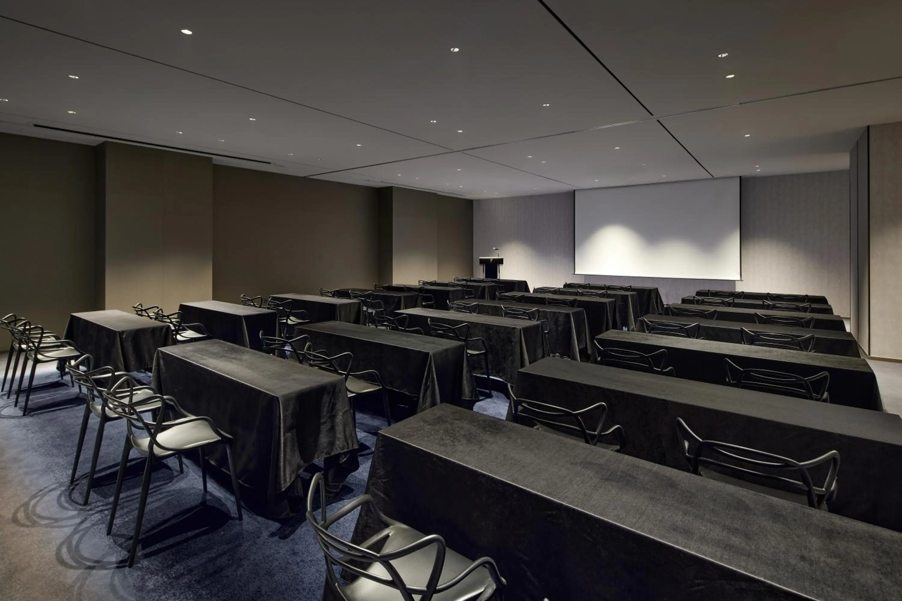 Meeting/conference room in L7 HAEUNDAE by LOTTE HOTELS