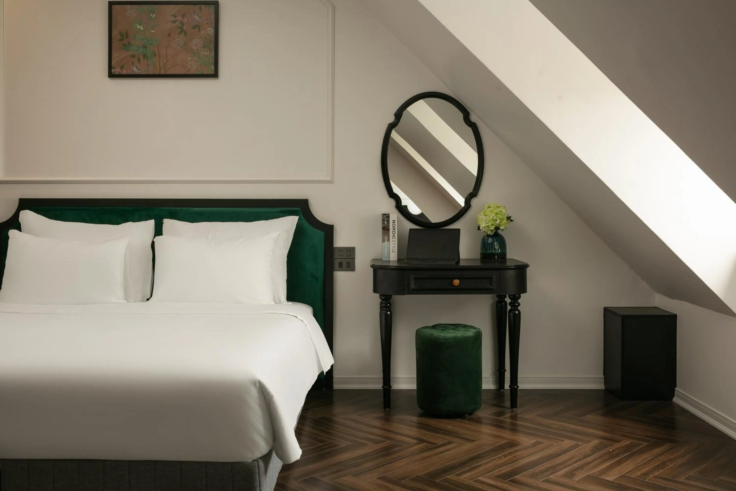 Bedroom, Bed in Elegant Boutique Hotel Ha Long