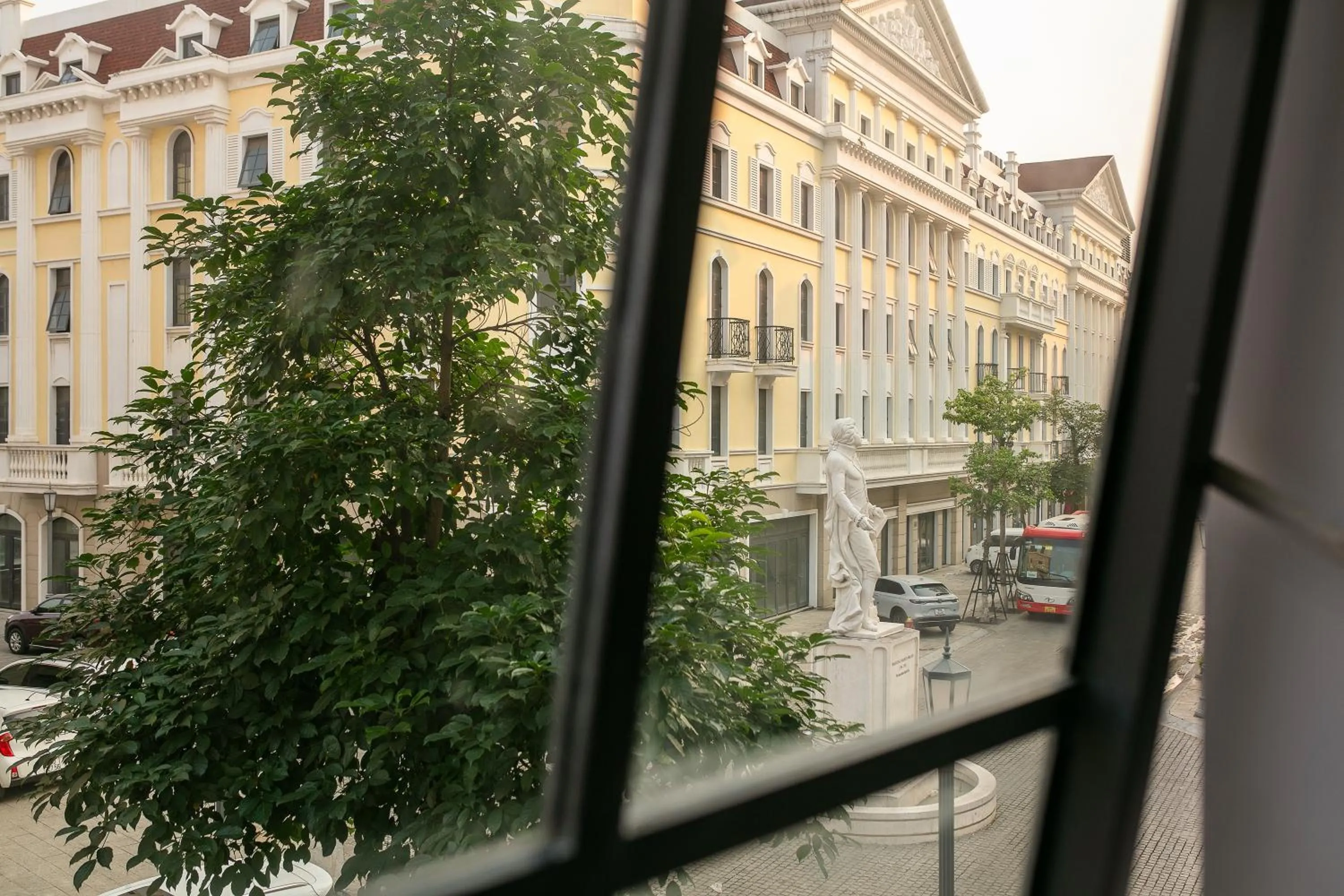 Bedroom in Elegant Boutique Hotel Ha Long