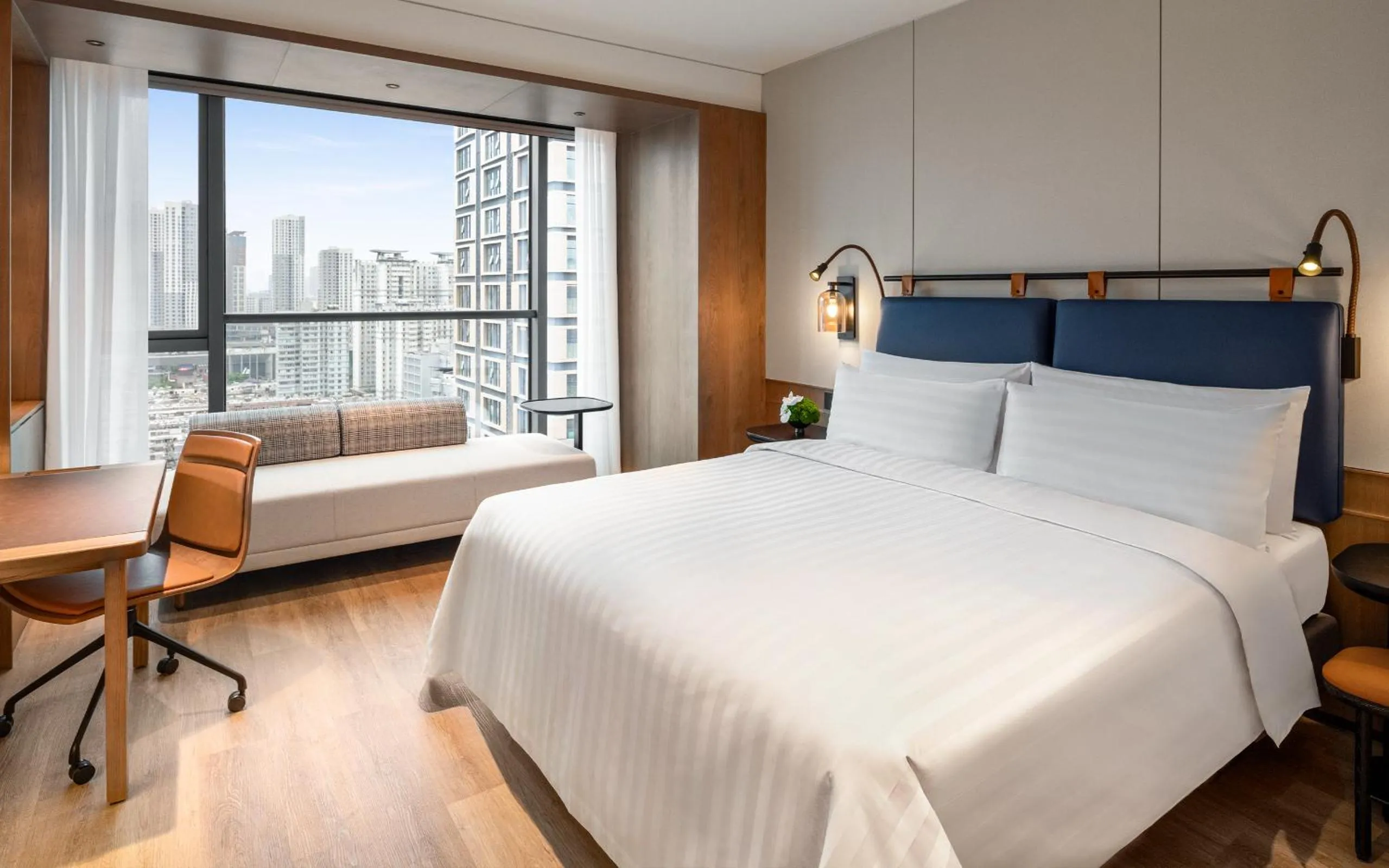 Bed in JEN Kunming by Shangri-La