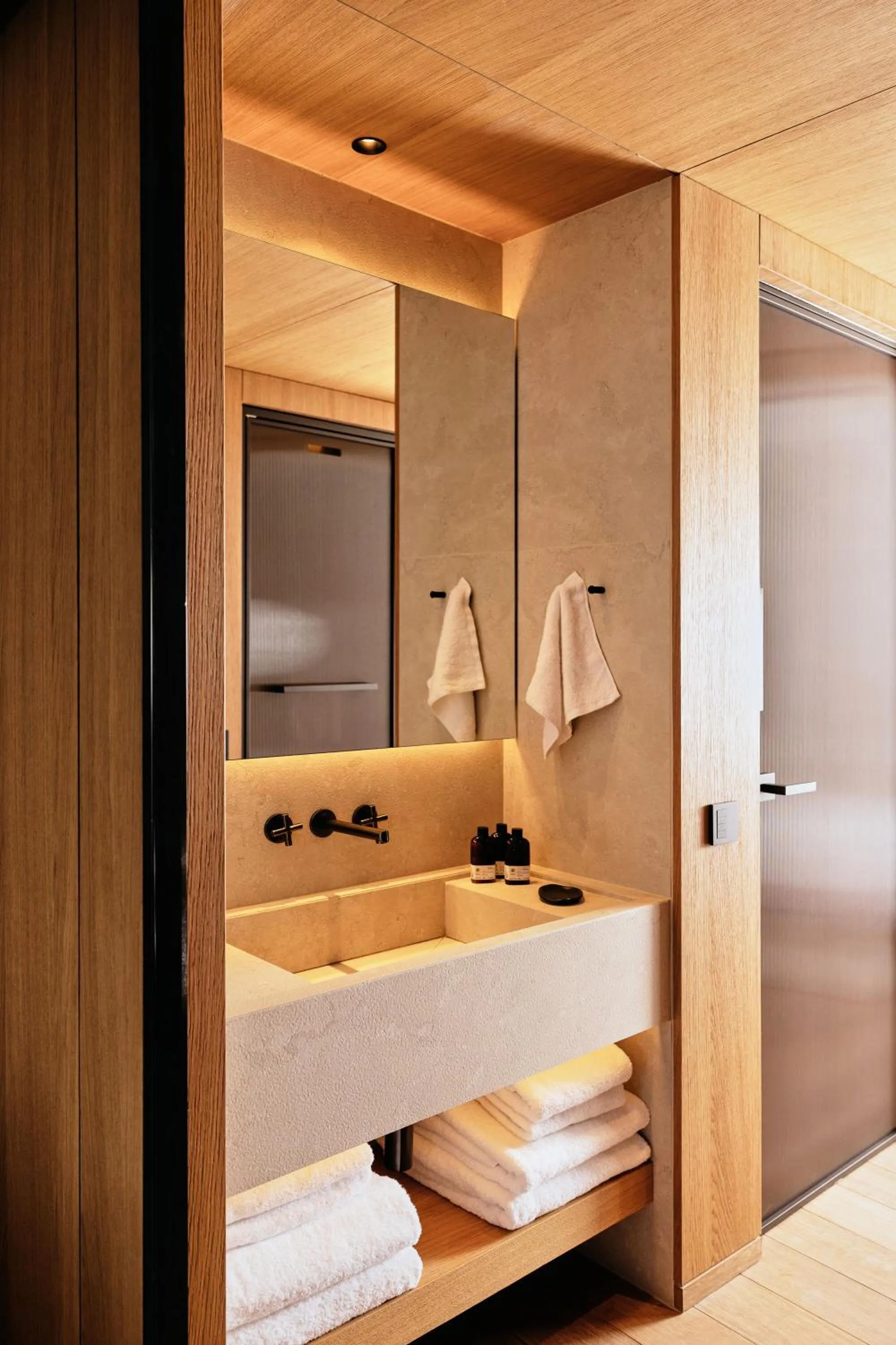 Bathroom in 91 Athens Riviera, The Resort