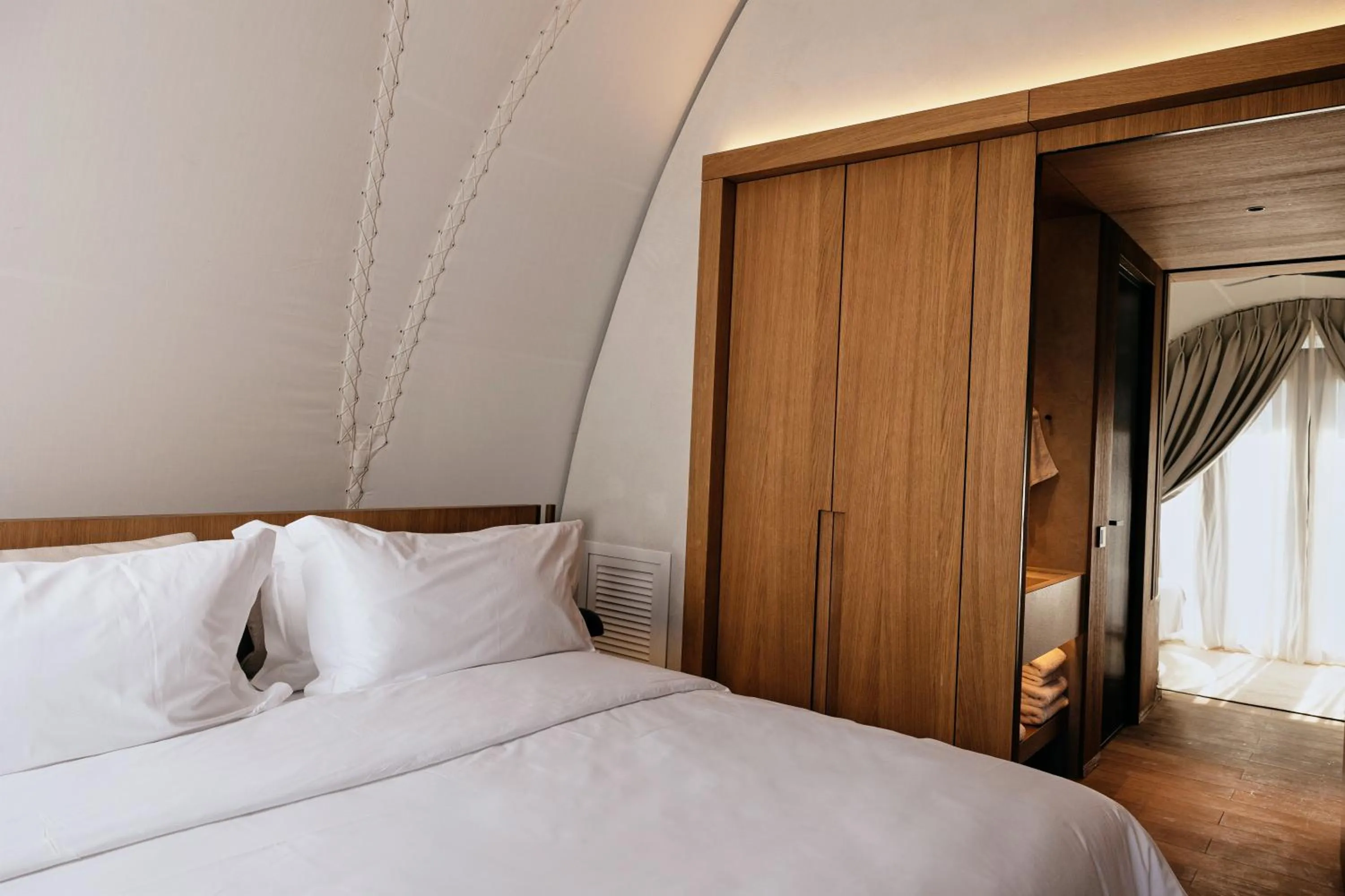 Bed in 91 Athens Riviera, The Resort