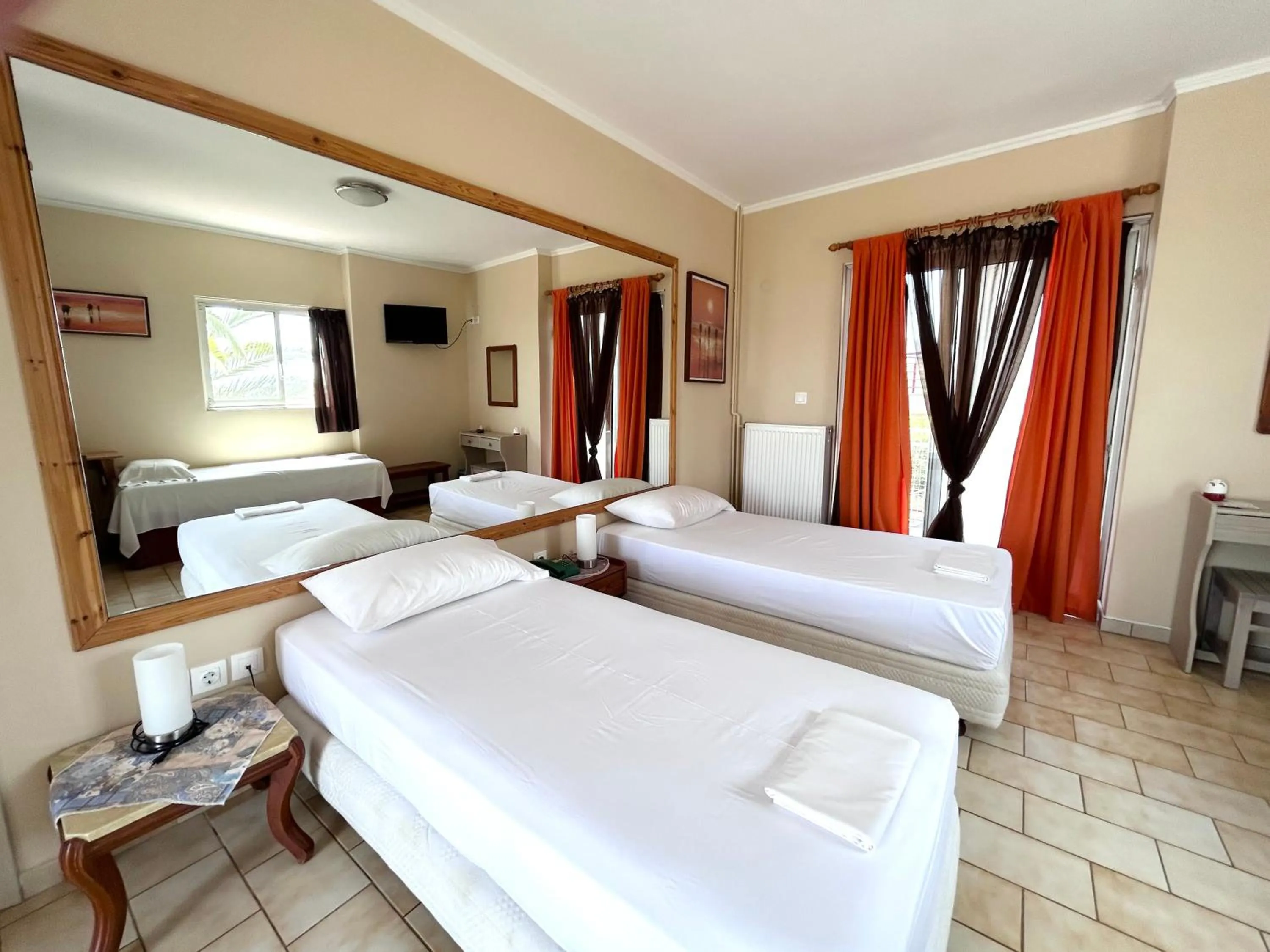 Bed in Bay Holiday Hotel & Spa