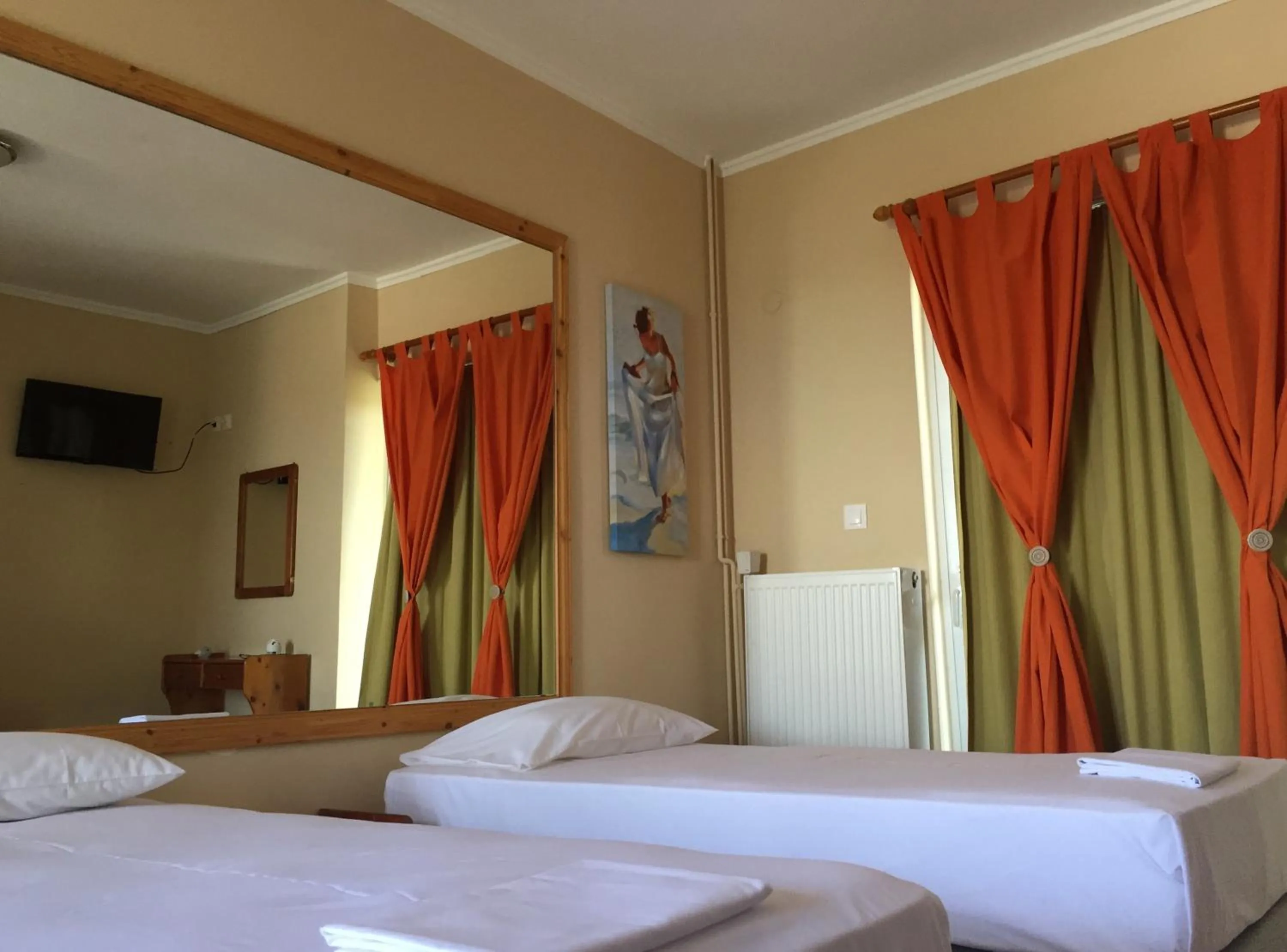 Bed in Bay Holiday Hotel & Spa