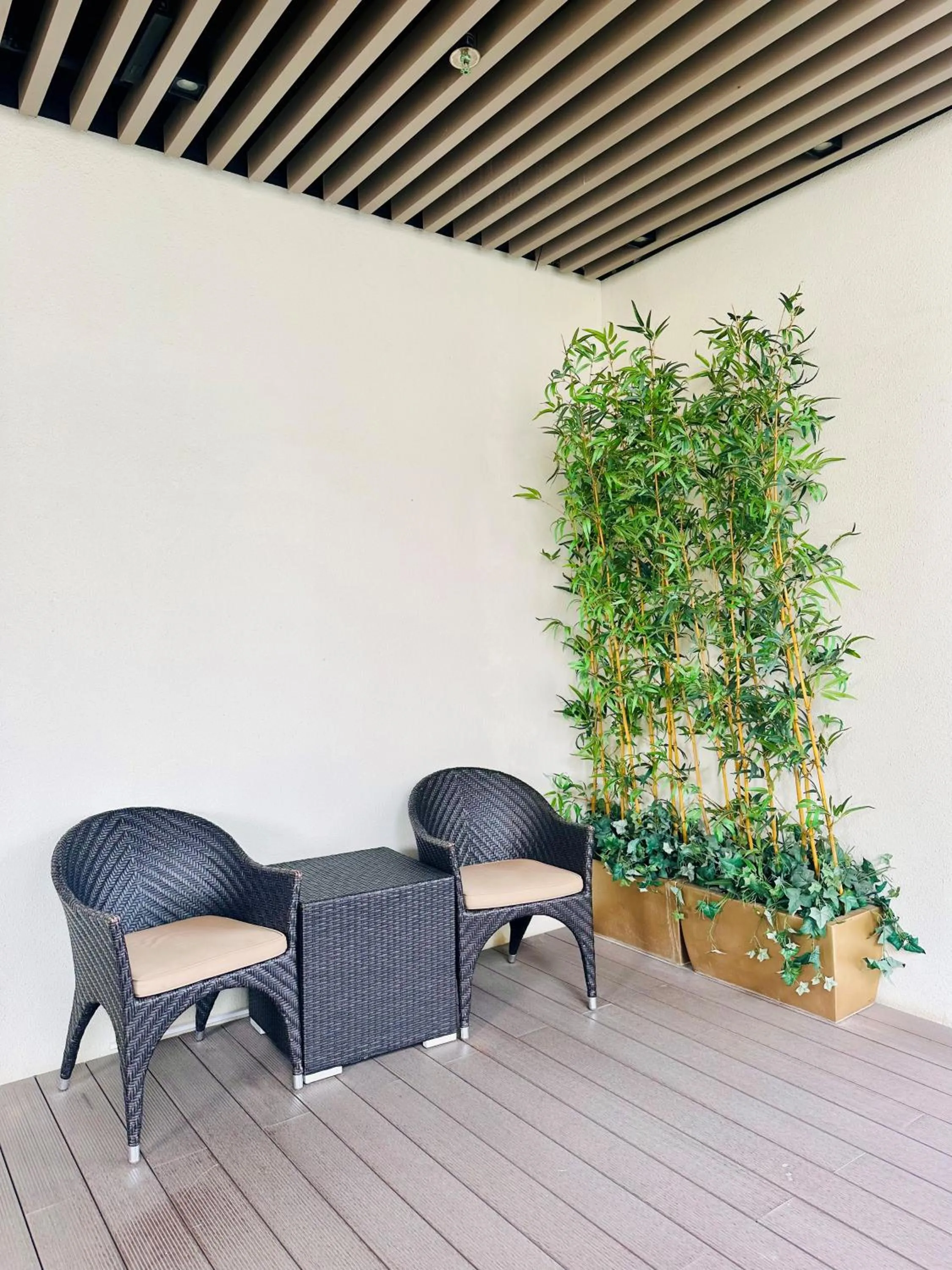 Seating area in One Dundas