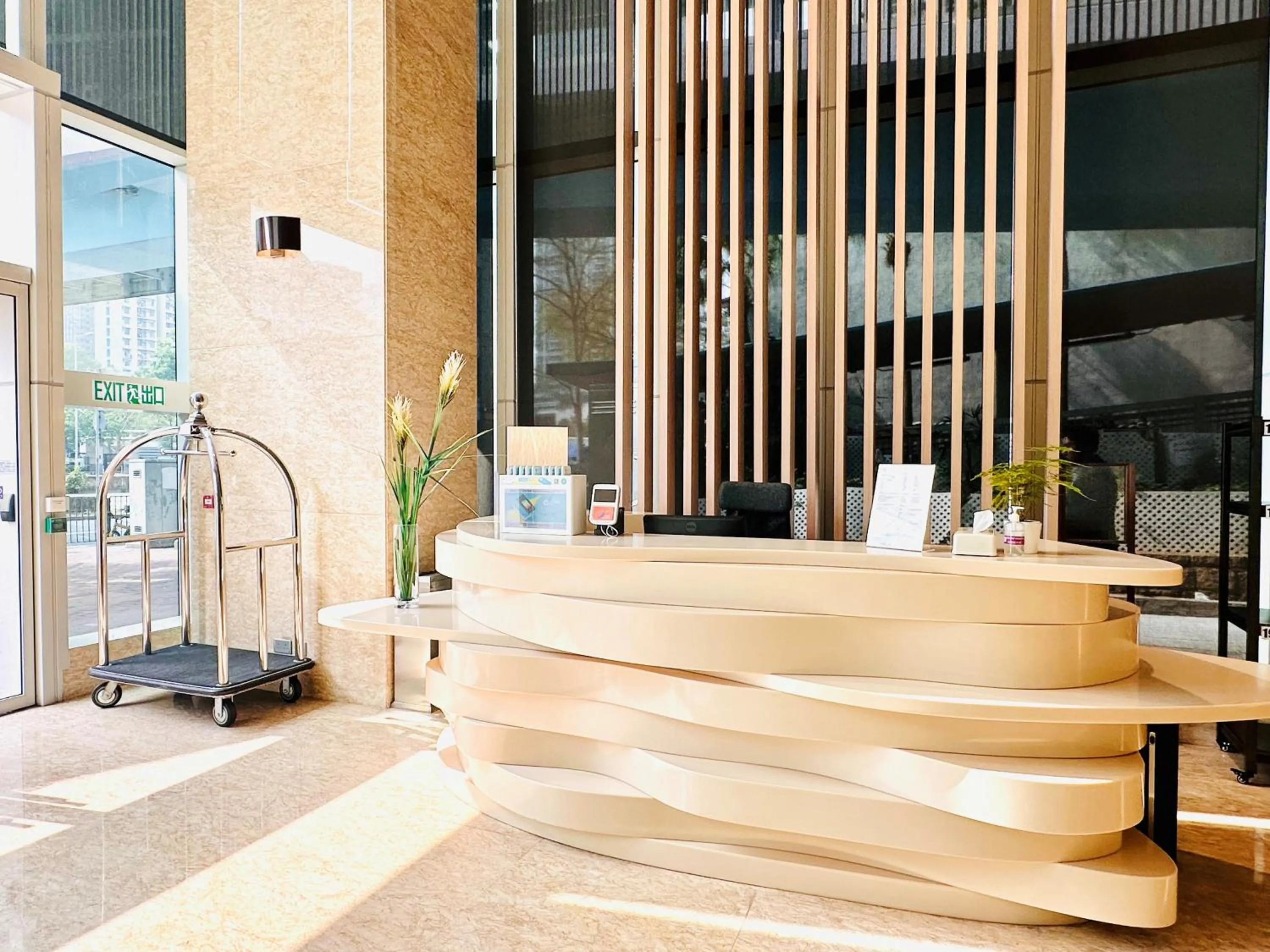 Lobby or reception in One Dundas