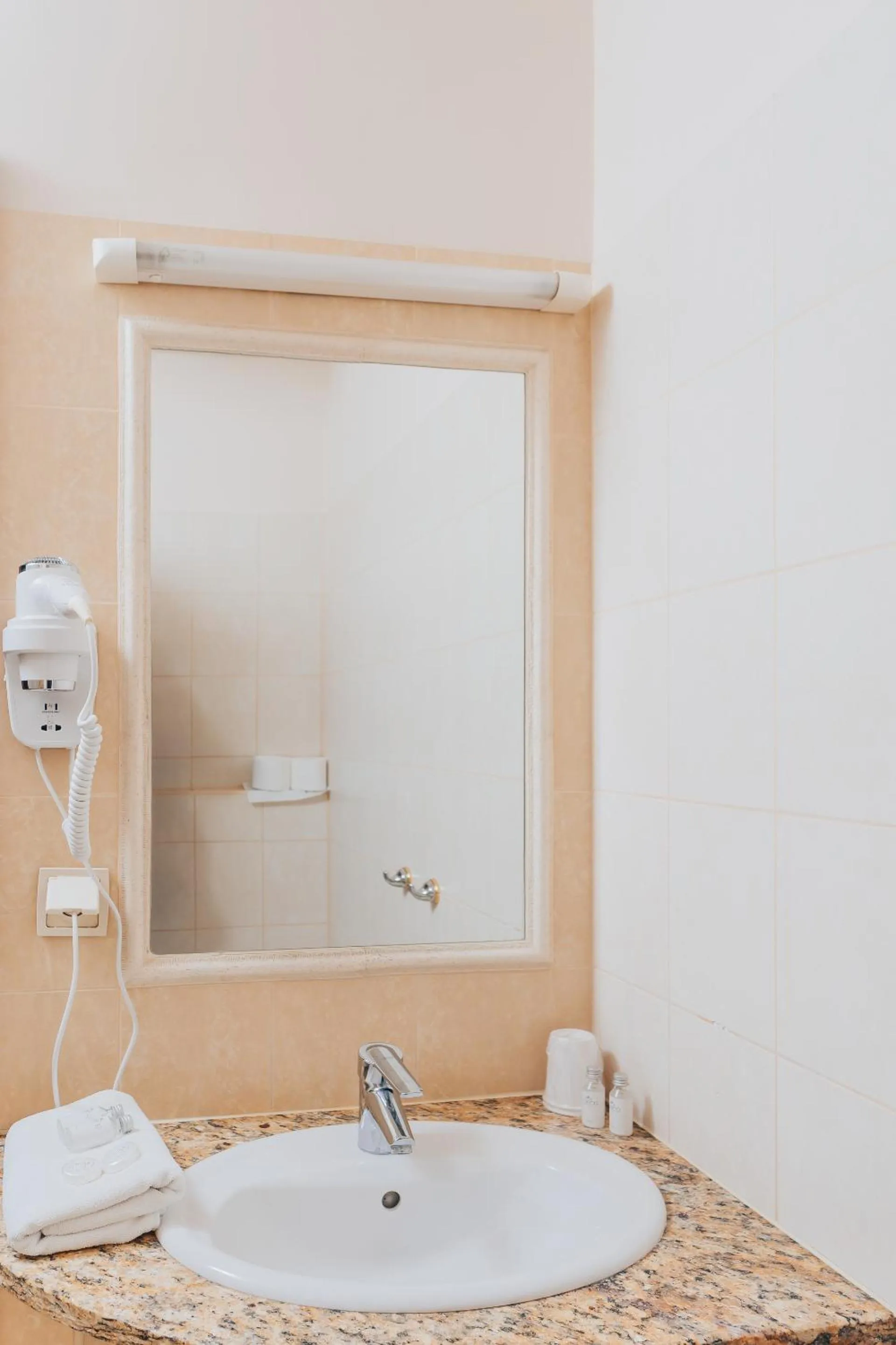 Bathroom in Hotel Sphinx