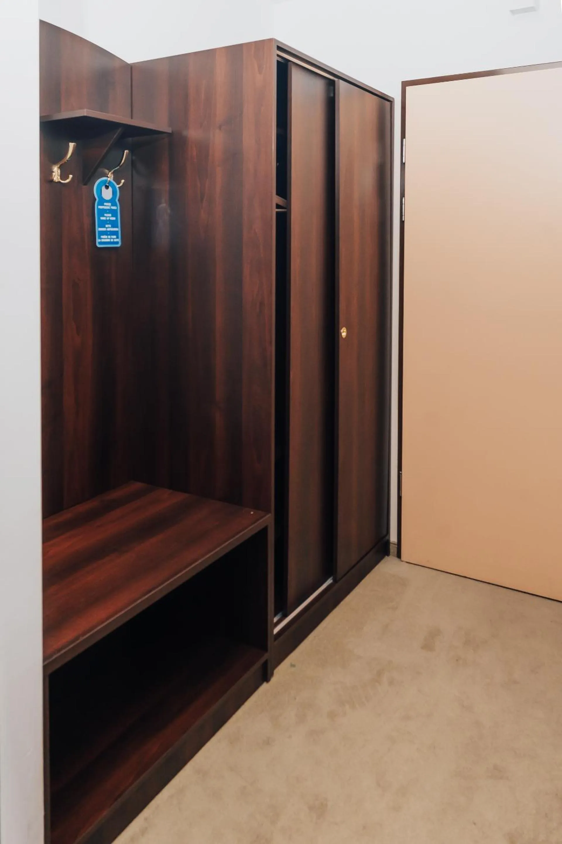 Photo of the whole room in Hotel Sphinx