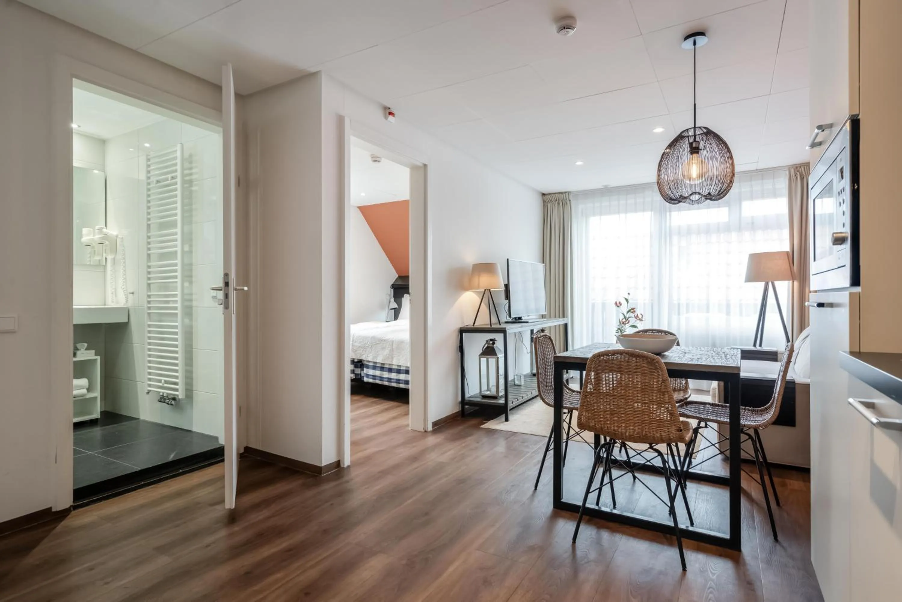 Photo of the whole room in Badhotel Bruin