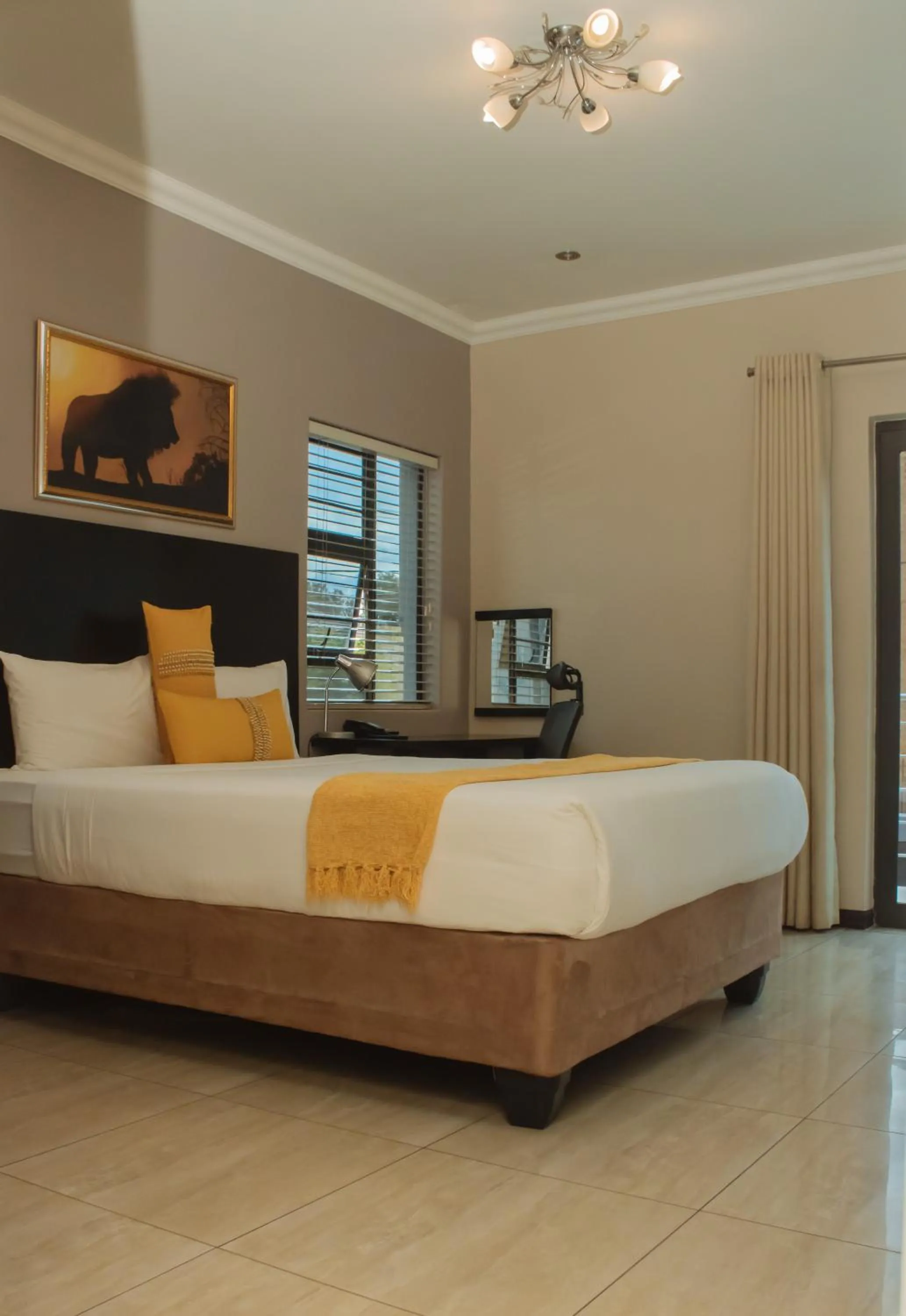 Bed in Heavenly Boutique Hotel