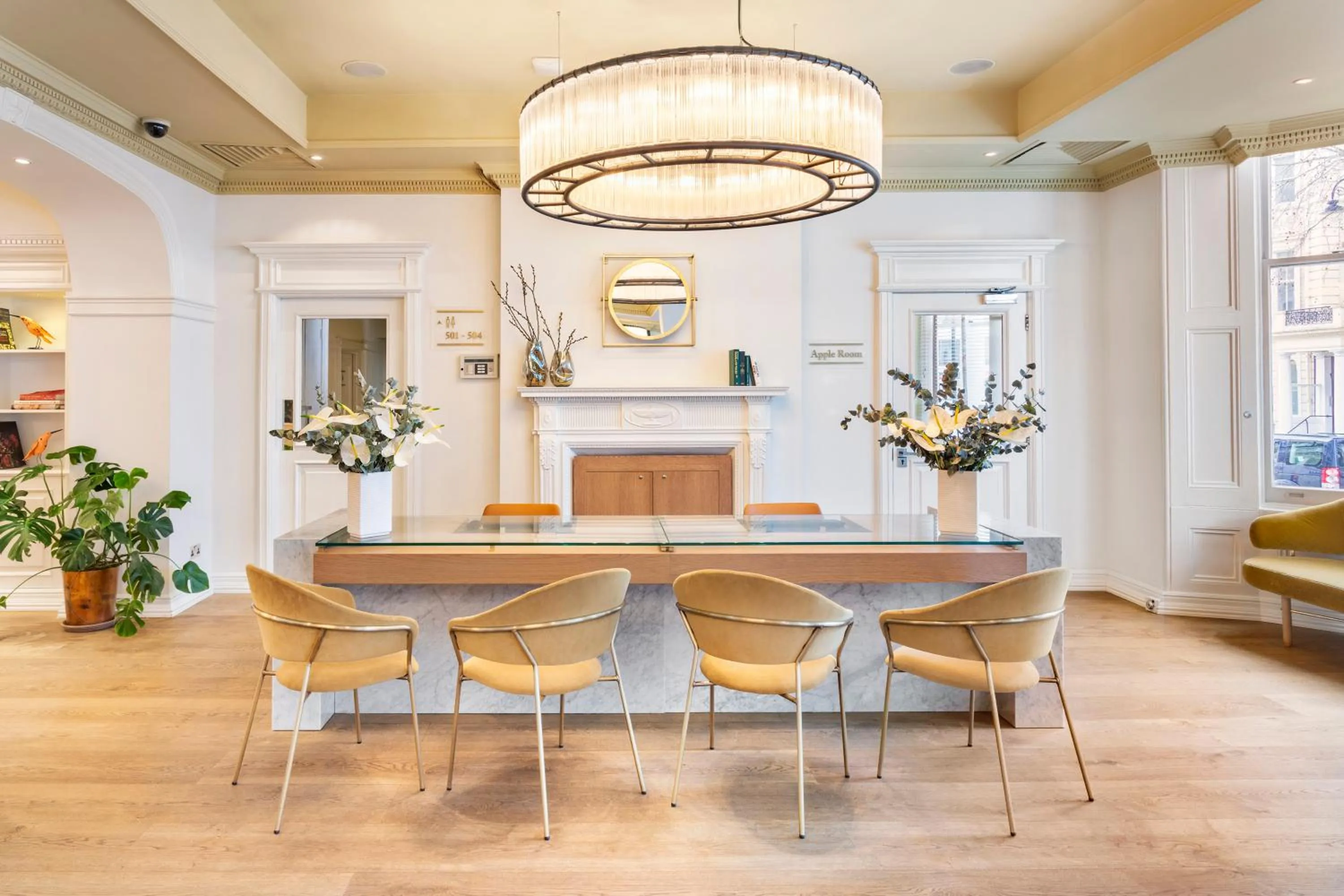 Lobby or reception in Meliá London Kensington Member of Meliá Collection