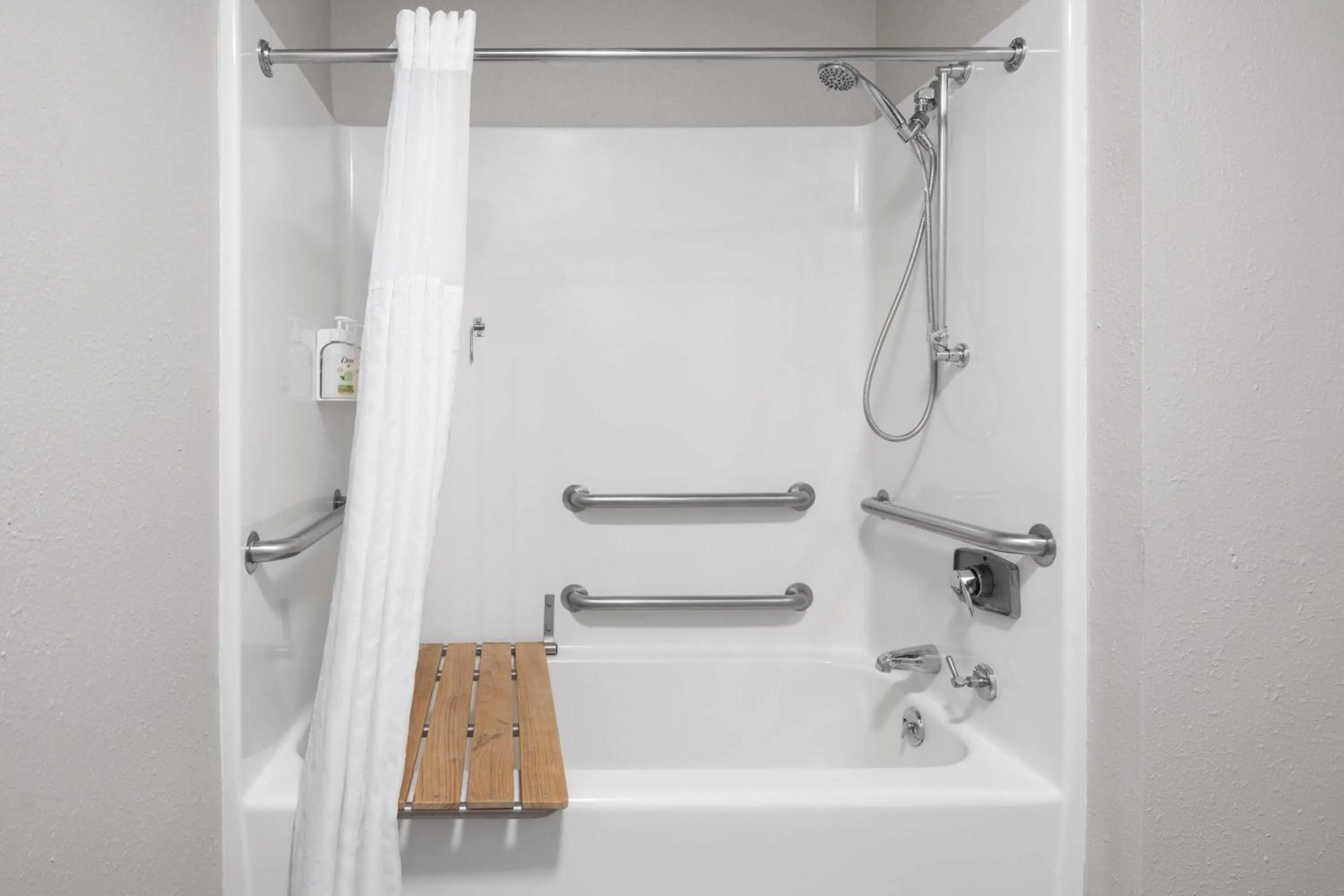 Bathroom in Days Inn by Wyndham Davenport