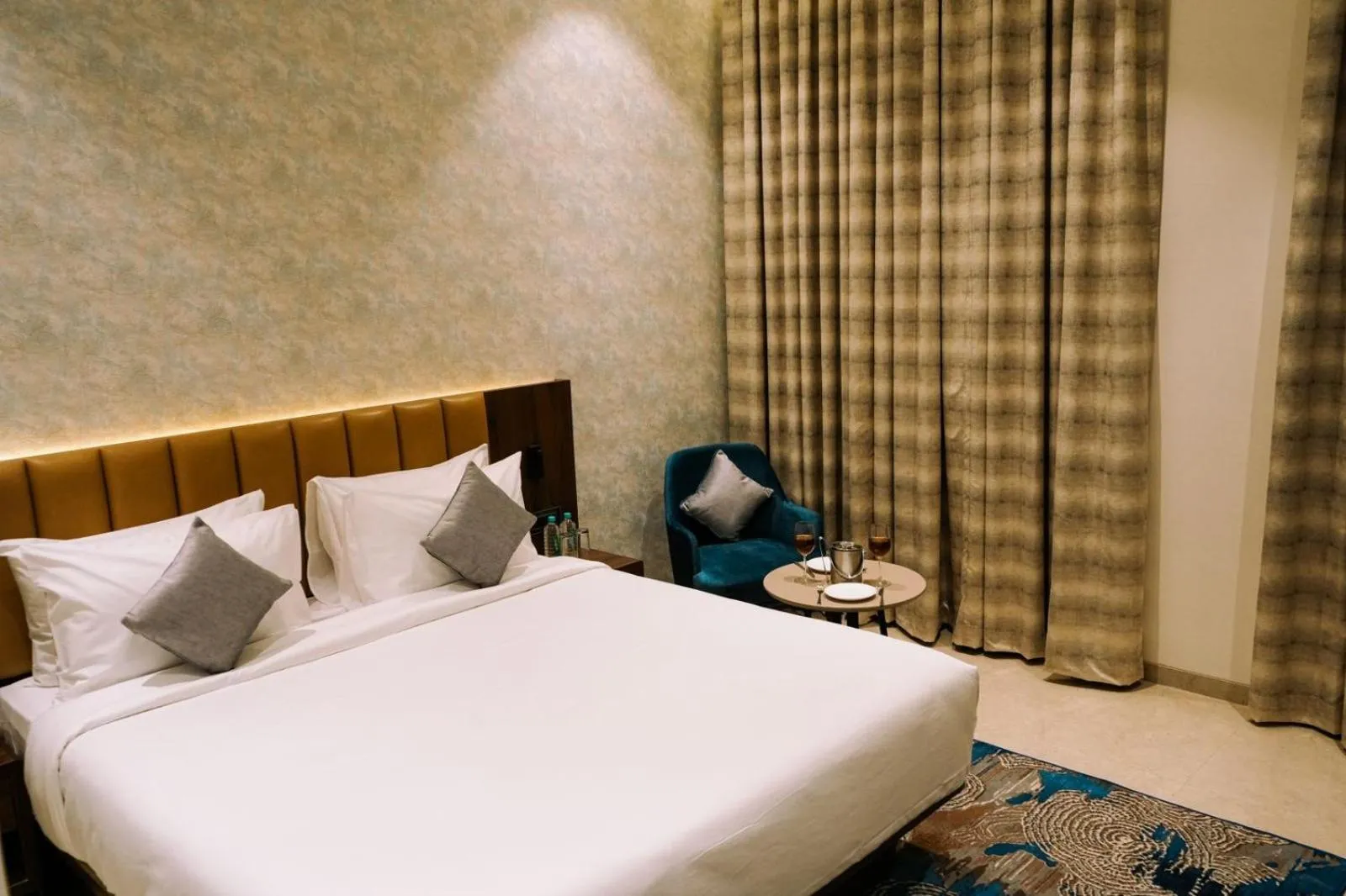 Bed in Enrise by Sayaji Nagpur