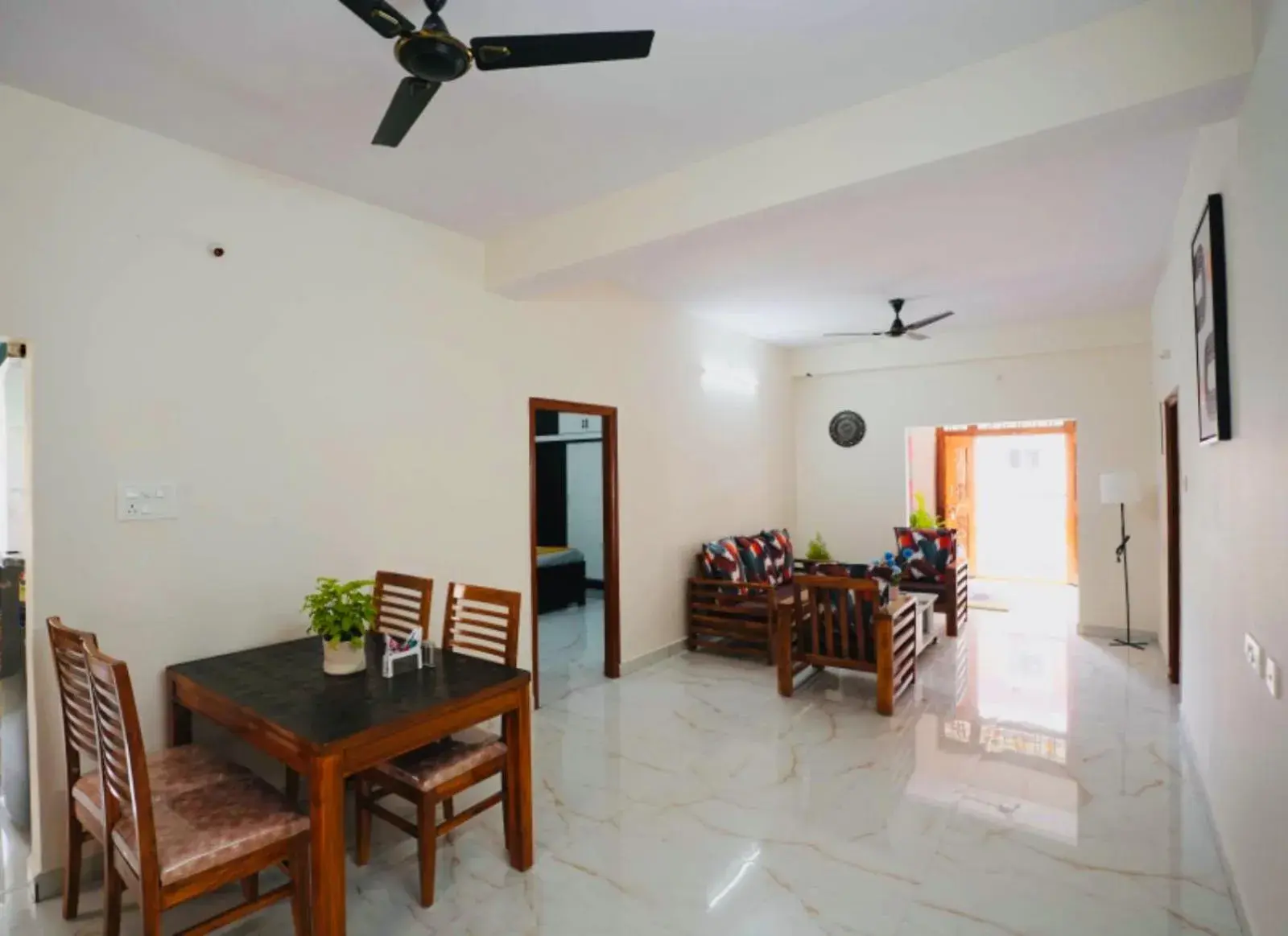 King Room in Yellow Bells Serviced Apartments Hitech City King Room in Yellow Bells Serviced Apartments Hitech City