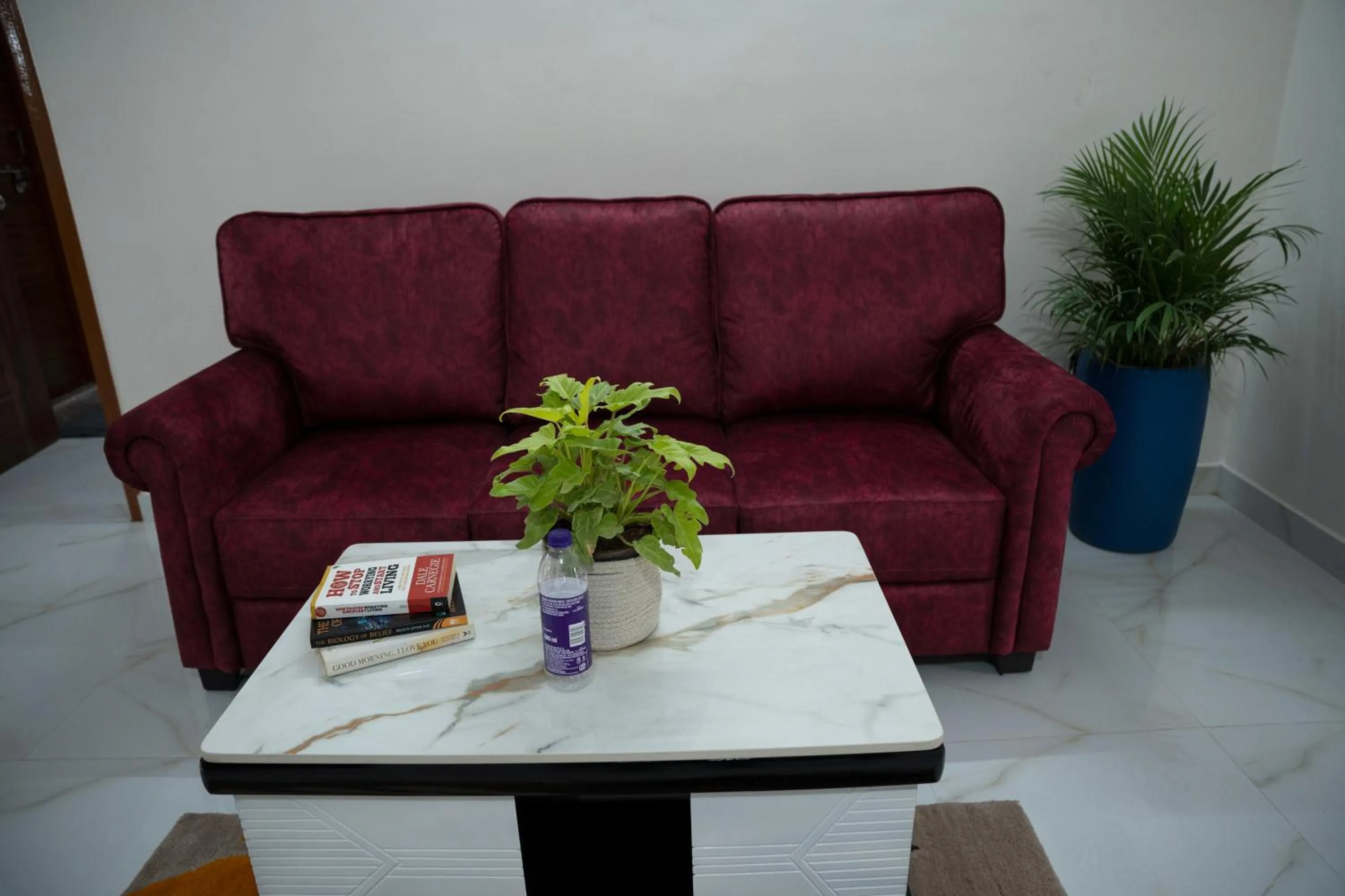 Yellow Bells Serviced Apartments Hitech City