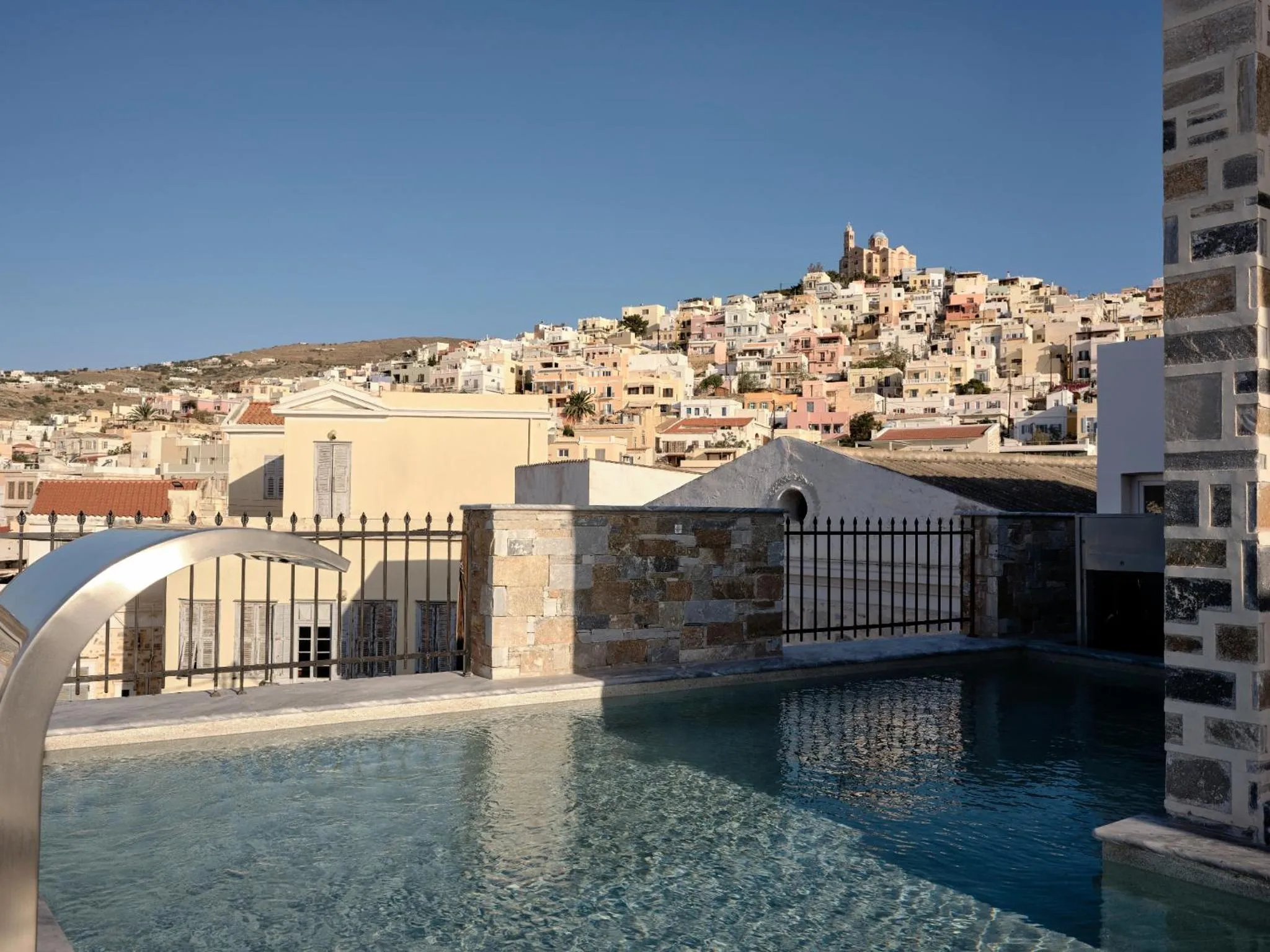Property building in Argini Syros
