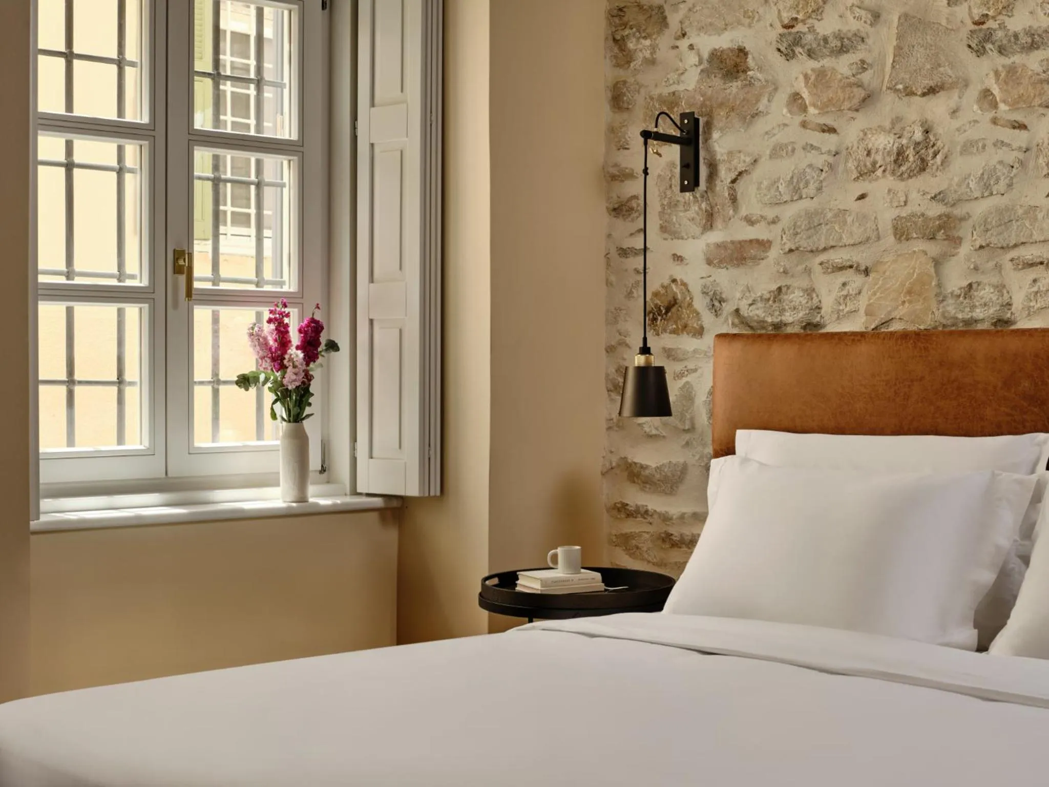 Bed in Argini Syros