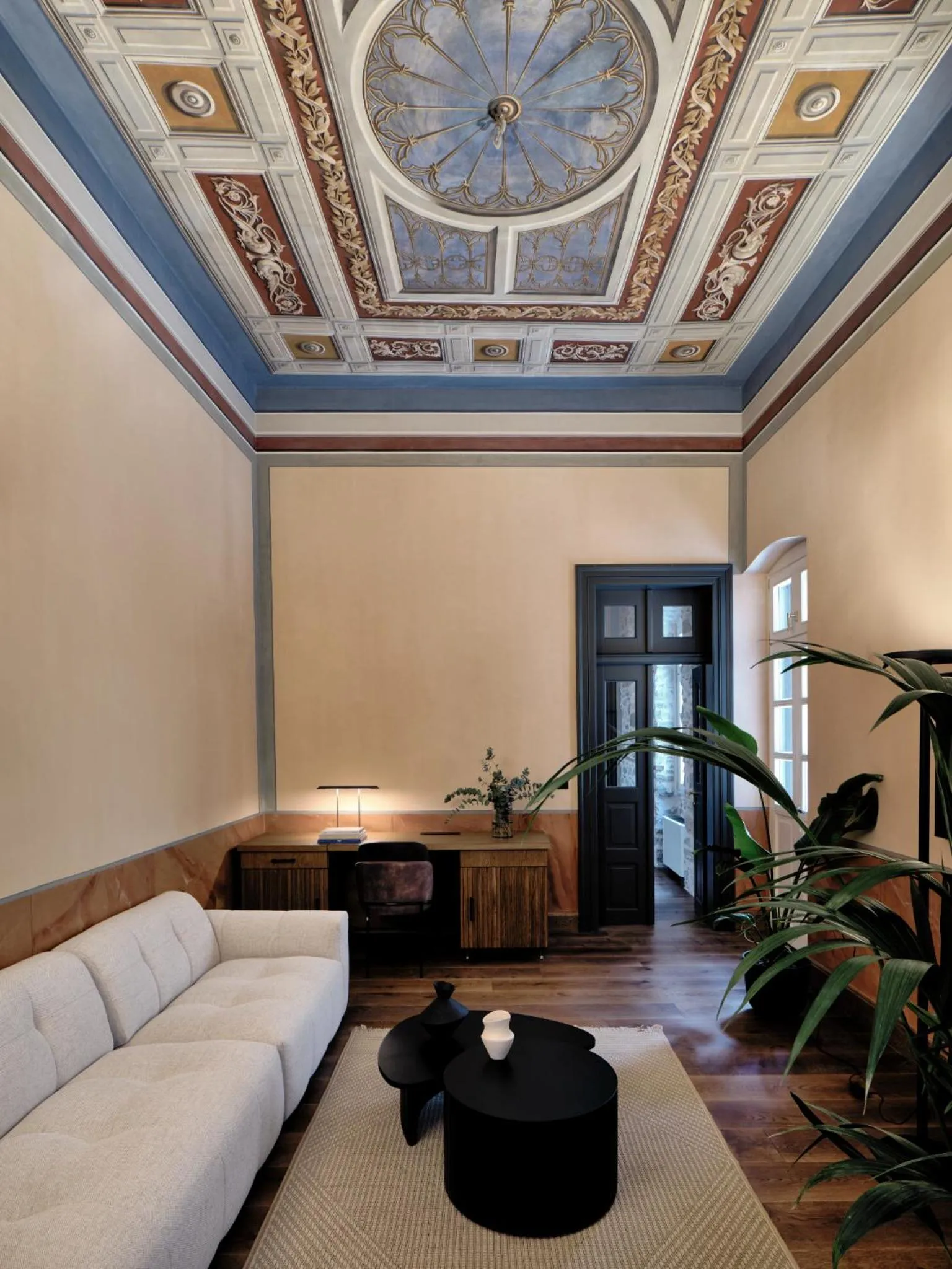 Communal lounge/ TV room in Argini Syros