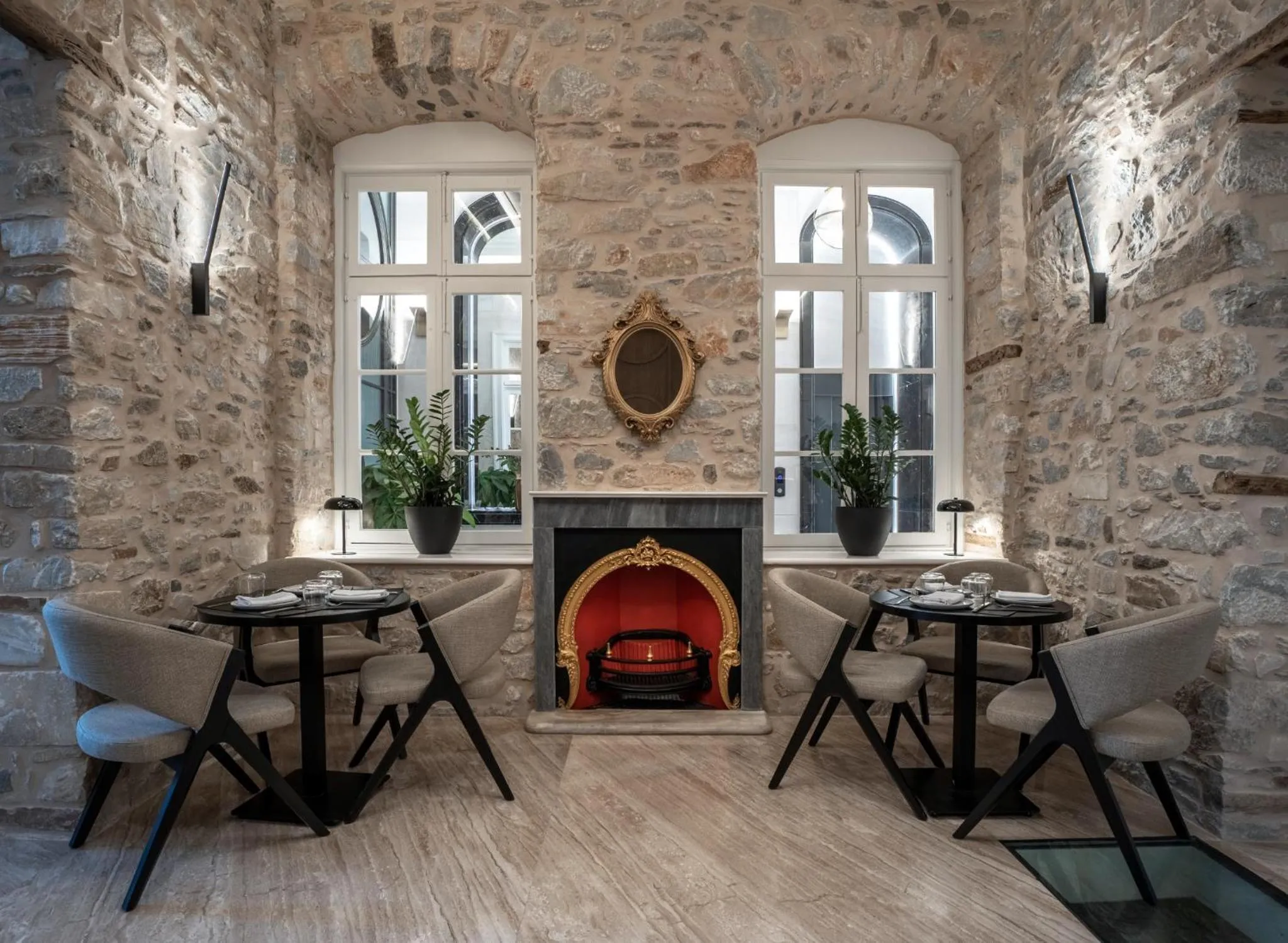Dining area in Argini Syros