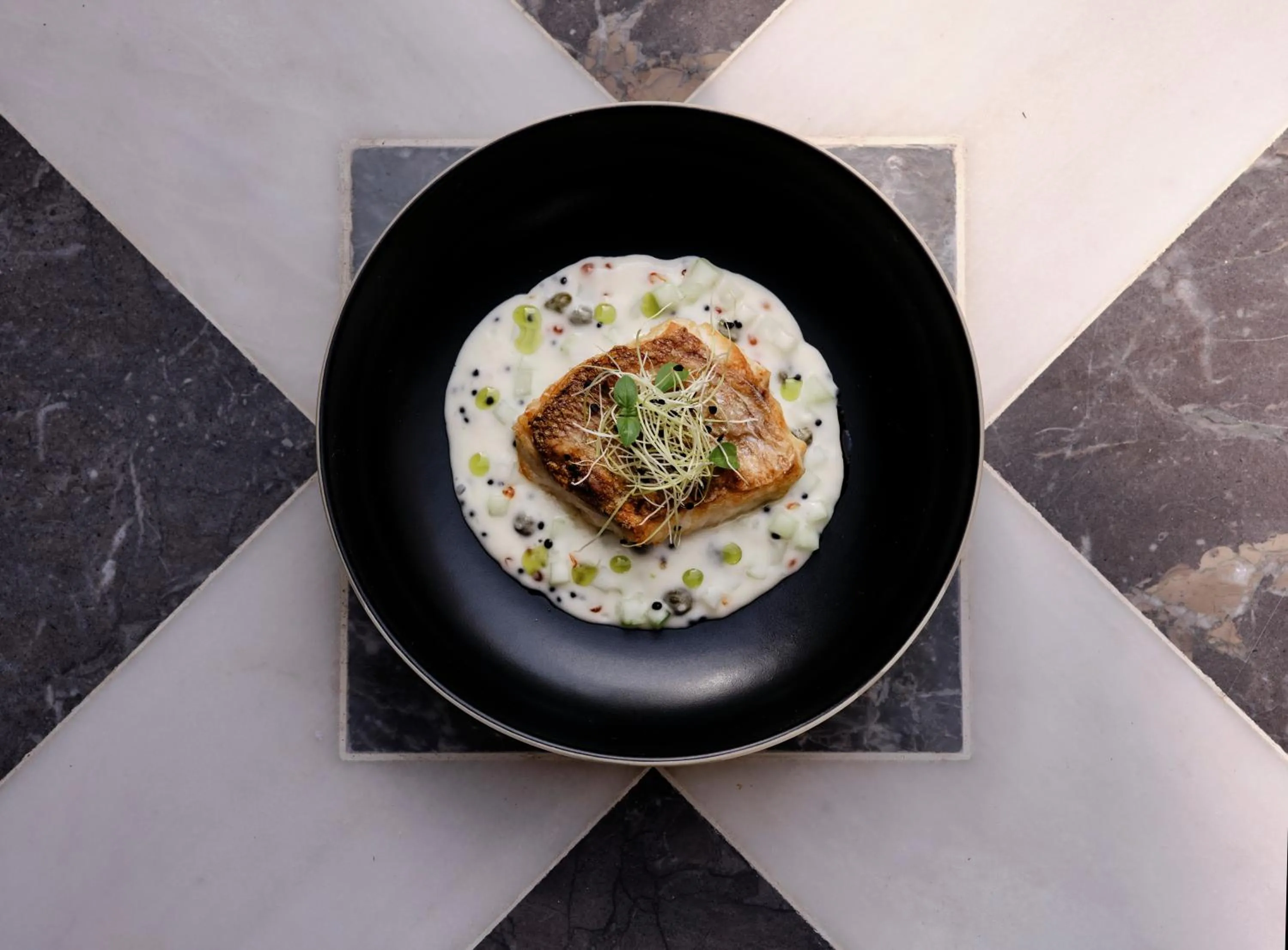 Restaurant/places to eat in Argini Syros