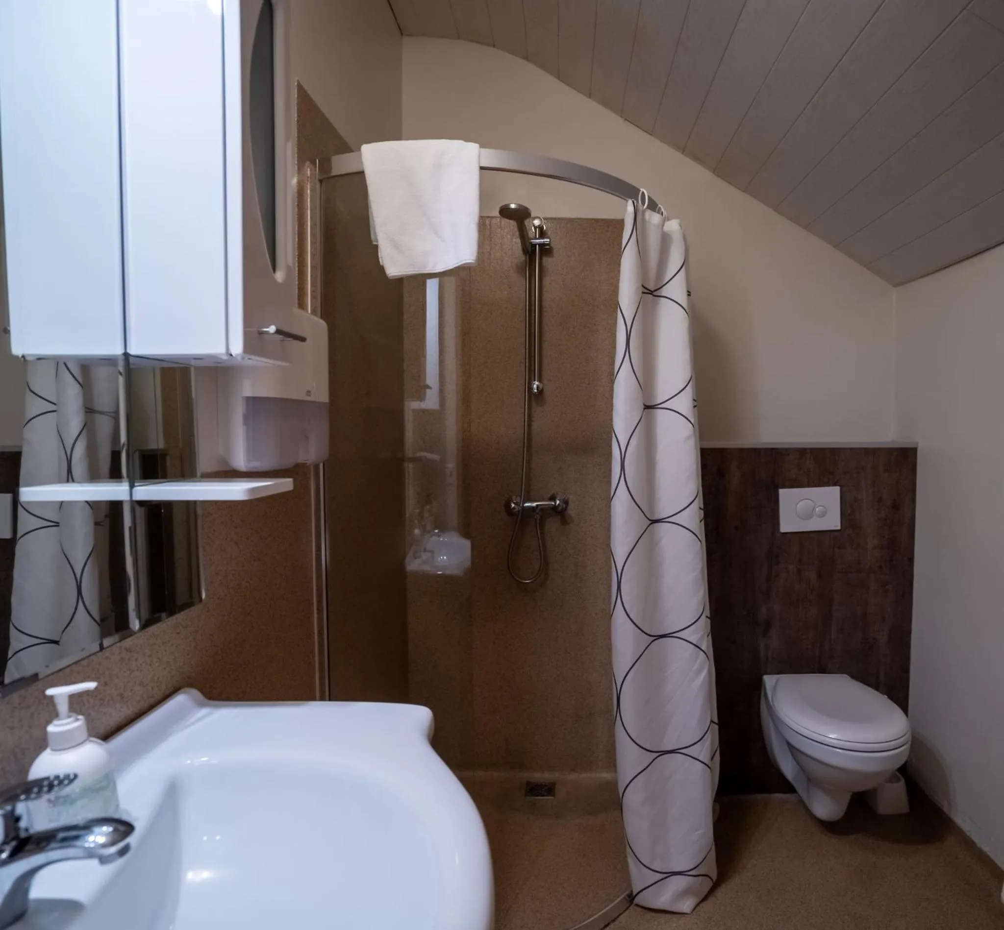 Bathroom in Gerdi Guesthouse