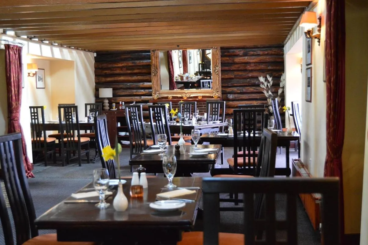 Dining area in Uplawmoor