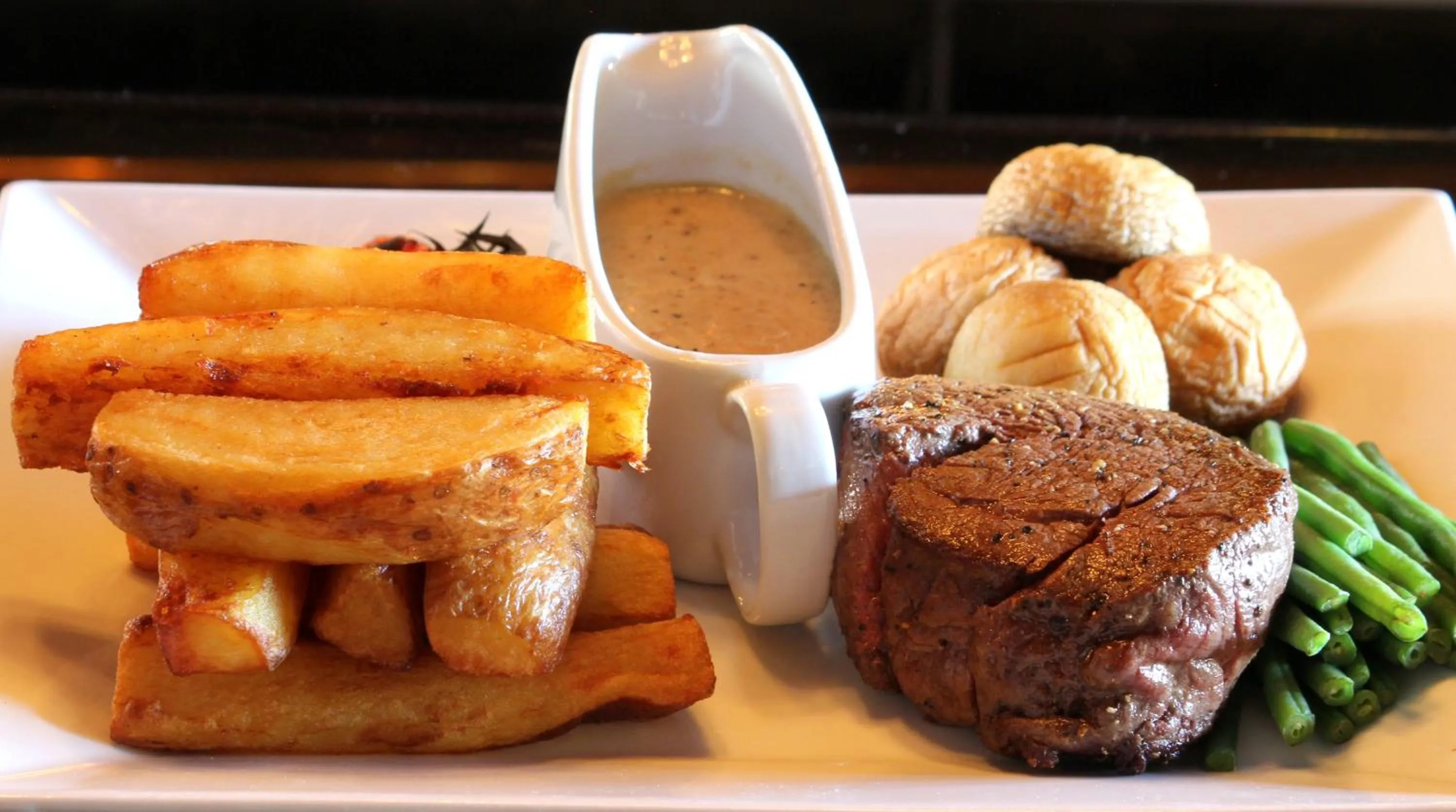 Food and drinks in Uplawmoor