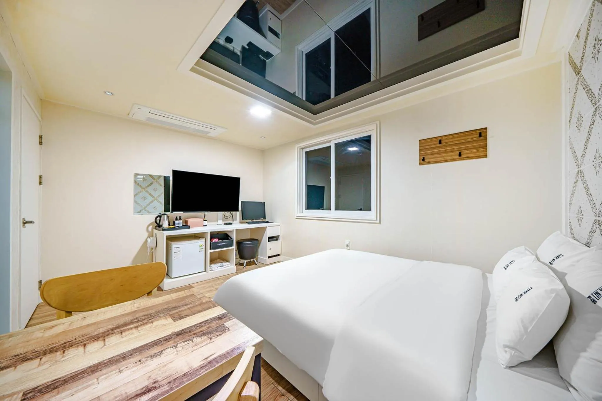 Bed in Number 25 Gyeongju City Hall