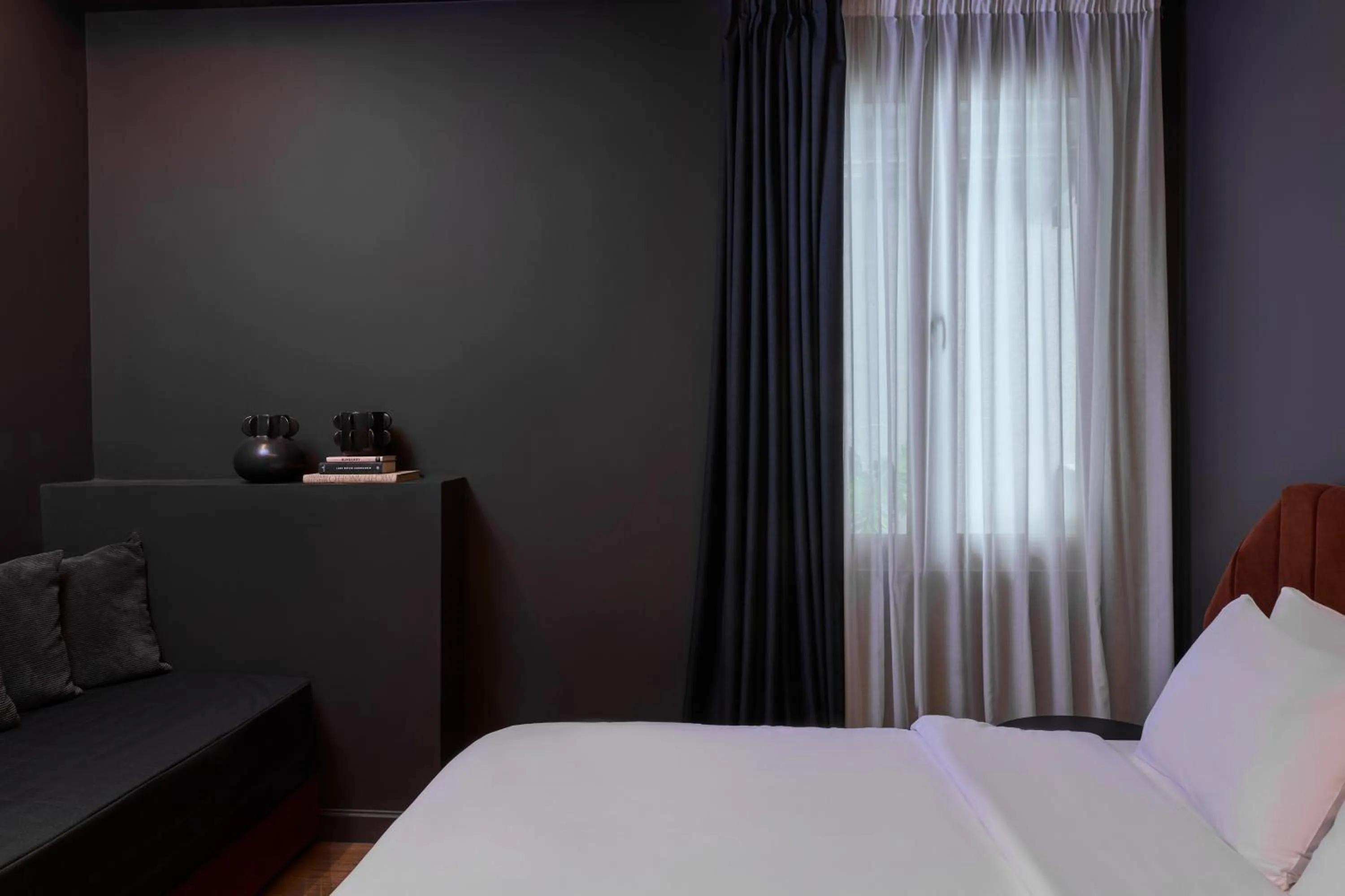 Bed in Athens Icon Collection