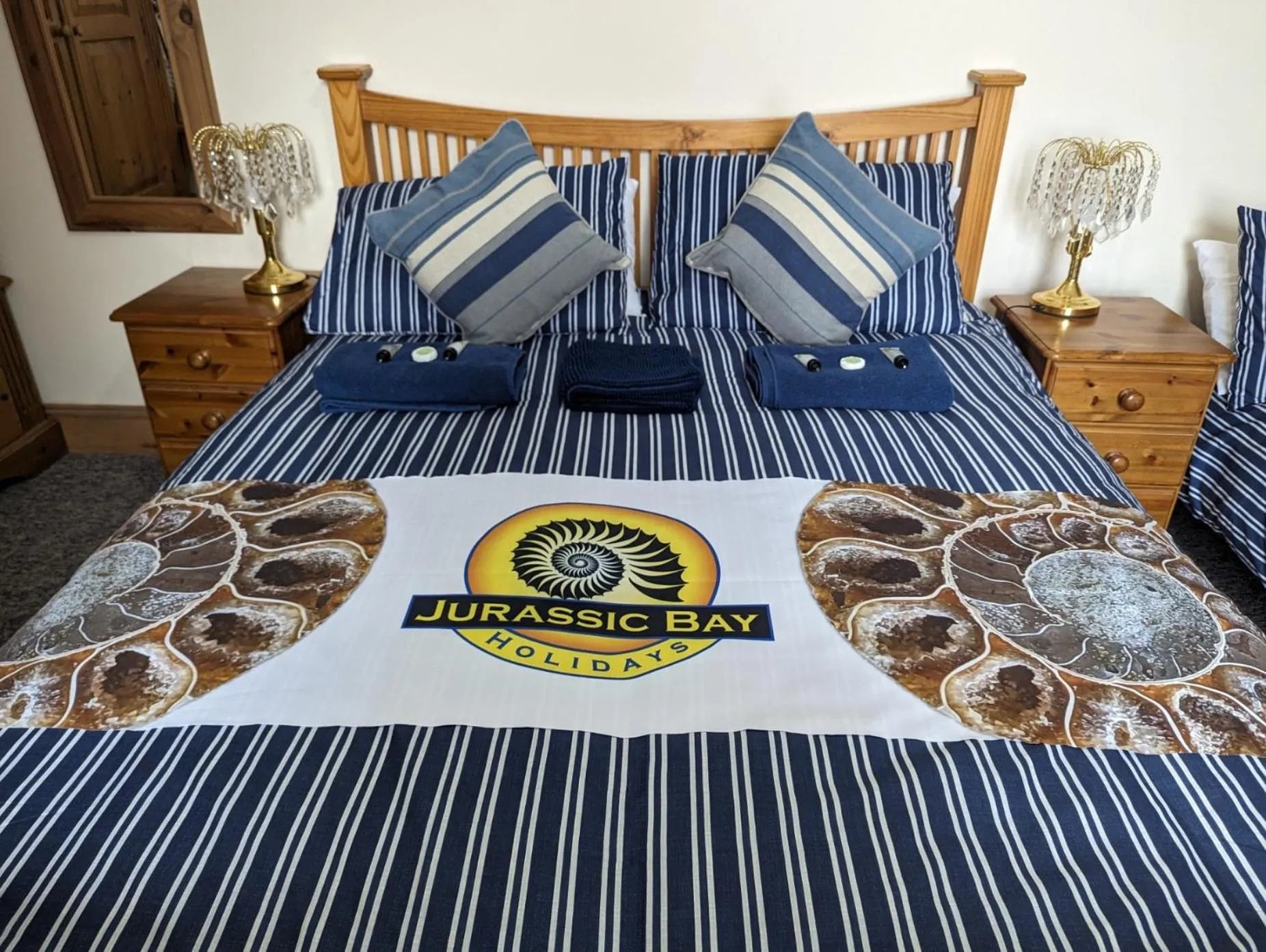 Bedroom, Bed in Jurassic Bay Holidays