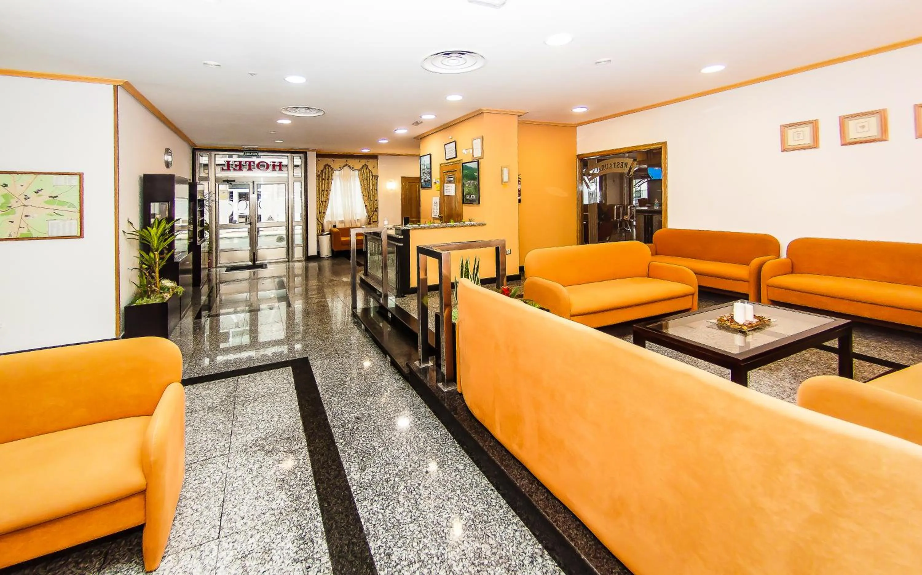 Lobby or reception in Hotel Restaurante Xaneiro