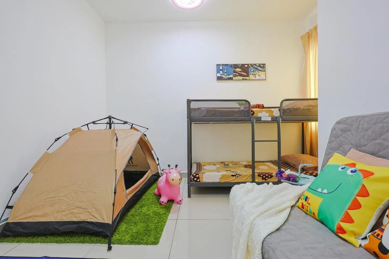 Bed in Cozy Homestay #IOI City Mall #Putrajaya #17 Pax