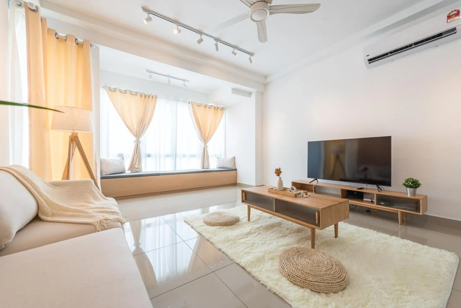 Luxury Homestay Cyberjaya Putrajaya Vision Residence #IOICityMall