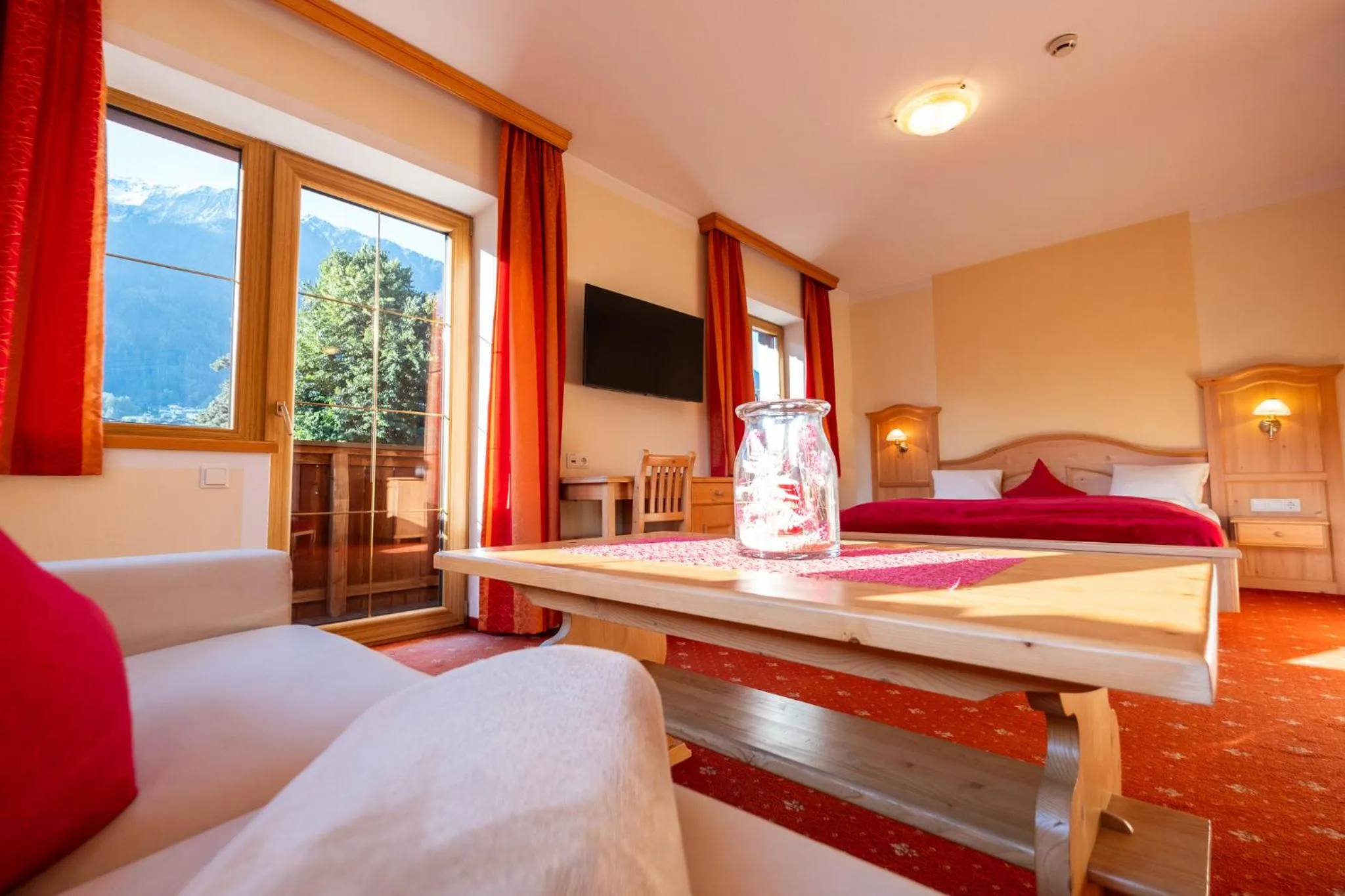 Bedroom, Bed in Hotel Rietzer Hof