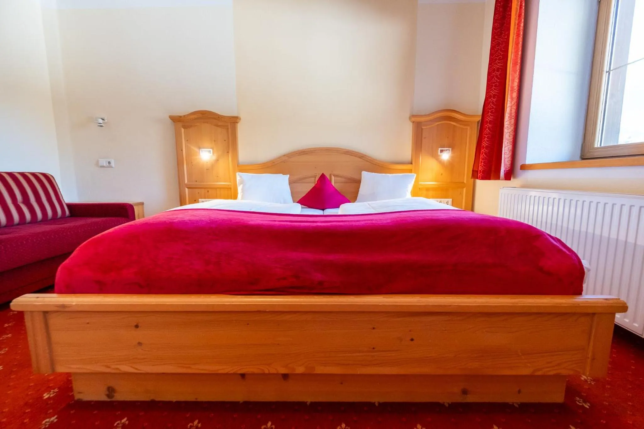 Bedroom, Bed in Hotel Rietzer Hof