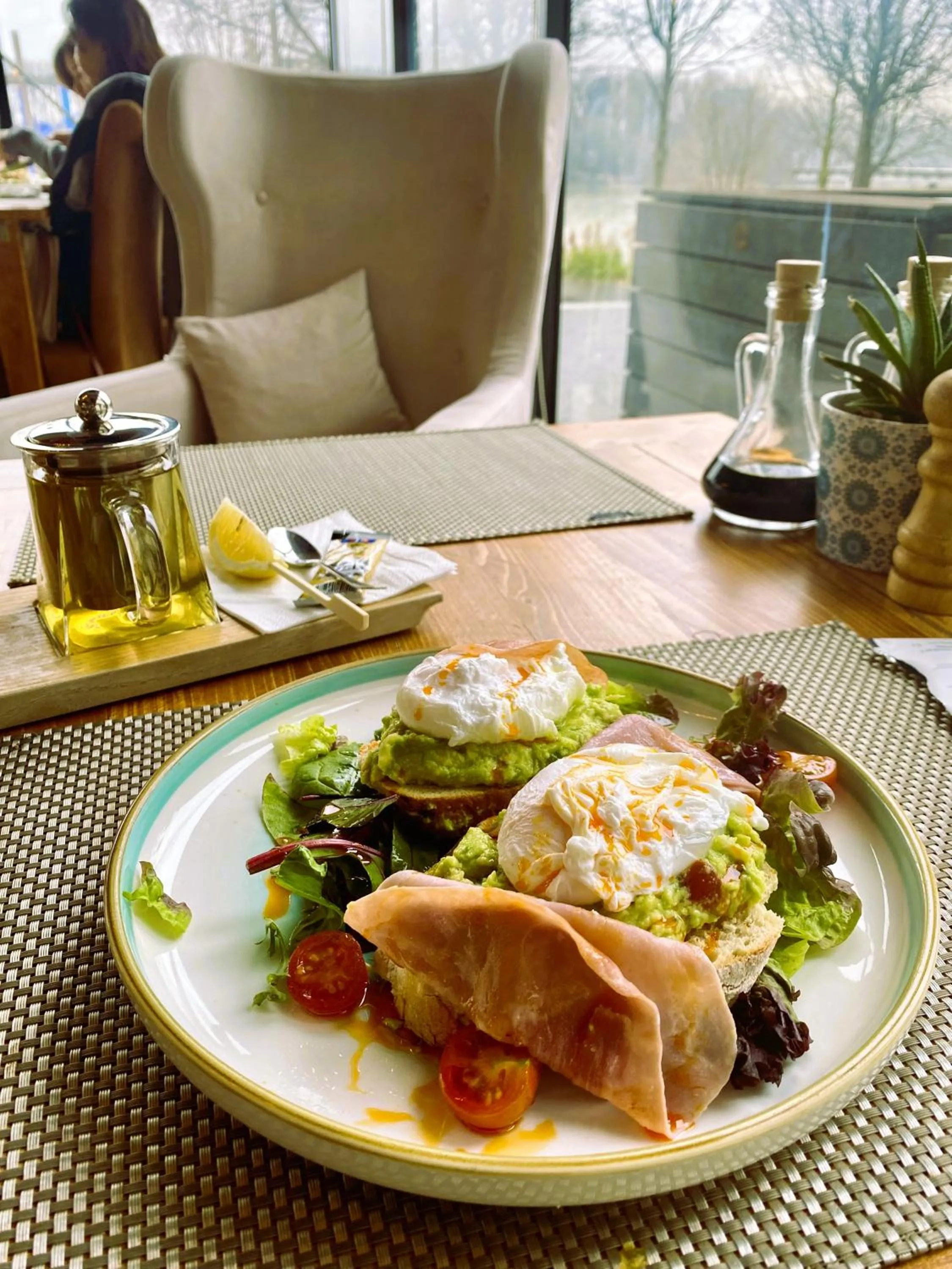 Breakfast in Eurovea Tower Apartments