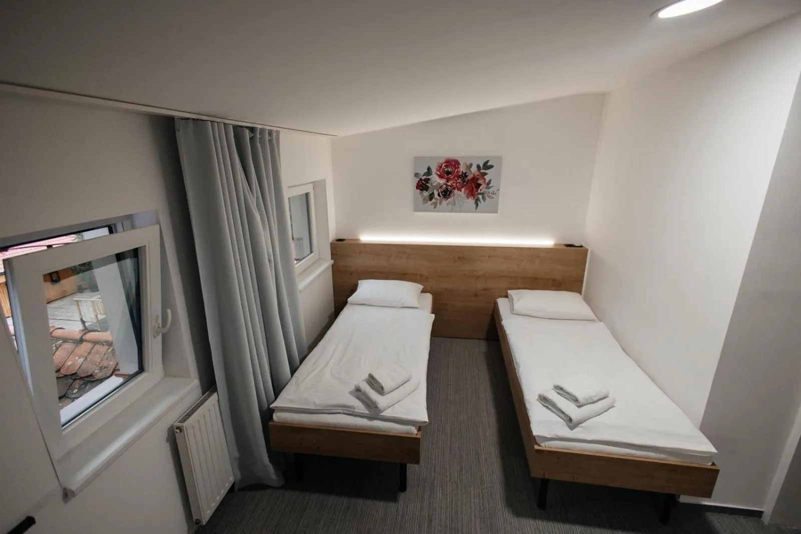 Bed in Golden Golem hotel & Spa