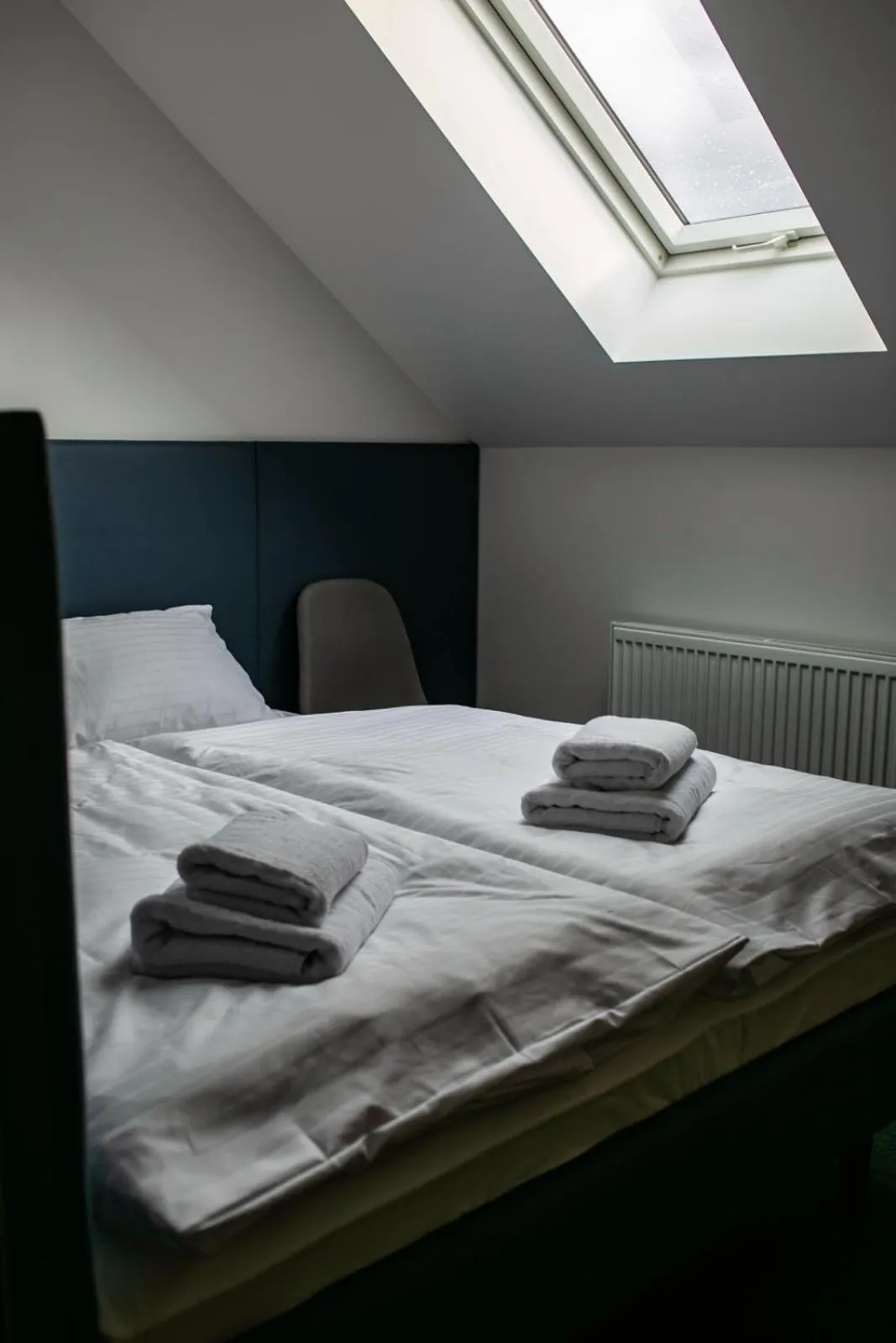 Bed in Golden Golem hotel & Spa