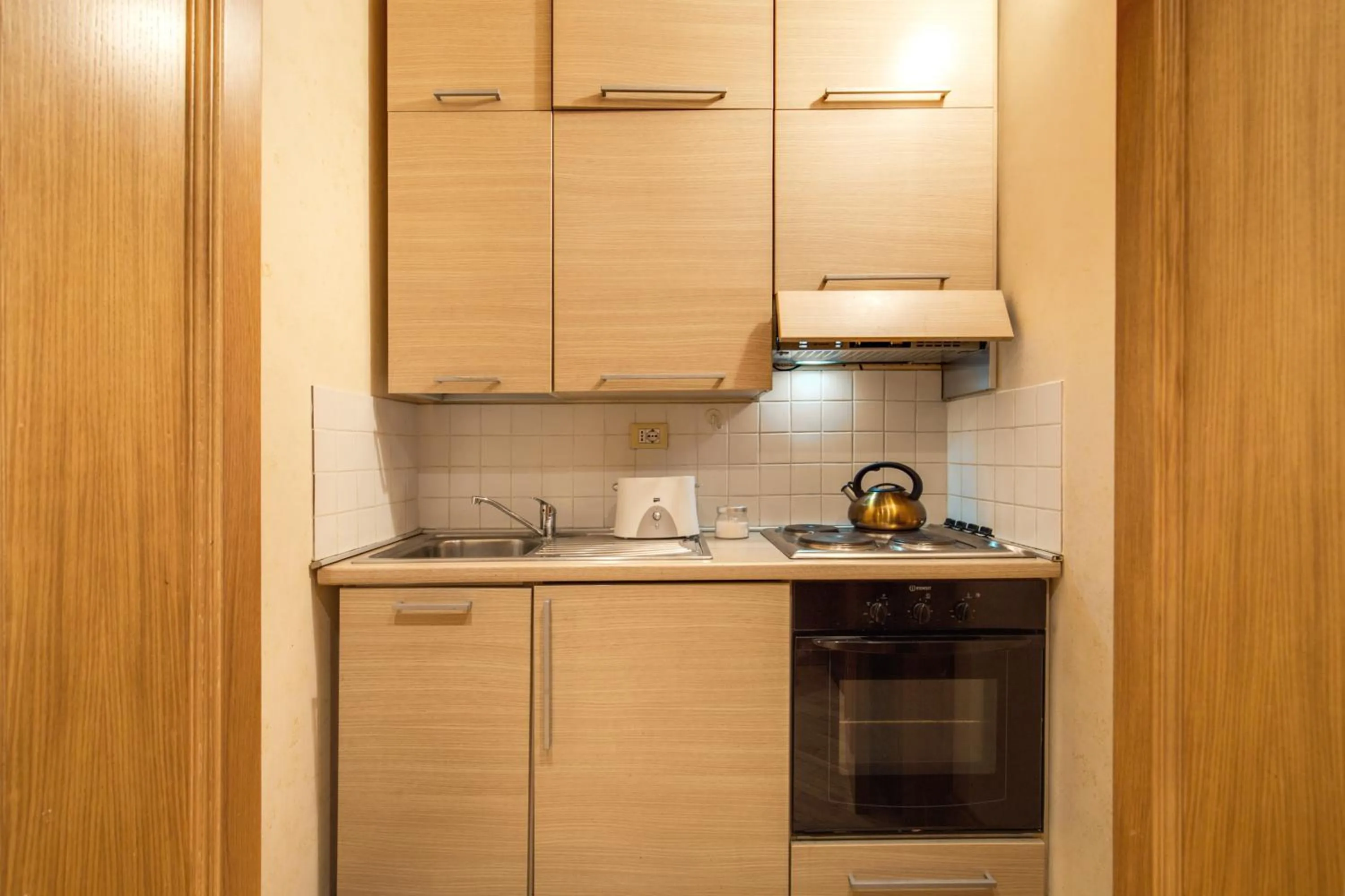 M&L Apartments - Ardesia Colosseo