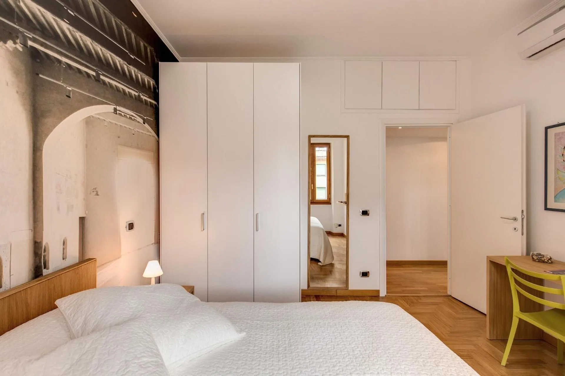 Bed in M&L Apartments - Ardesia Colosseo