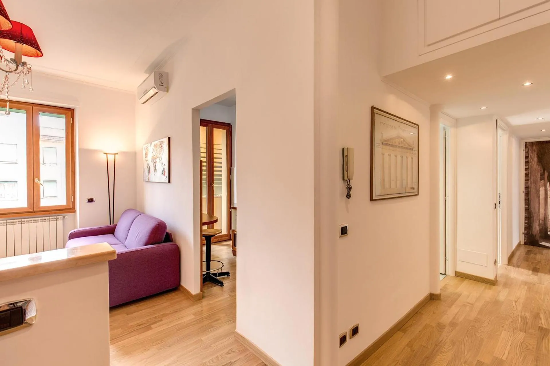 Bed in M&L Apartments - Ardesia Colosseo