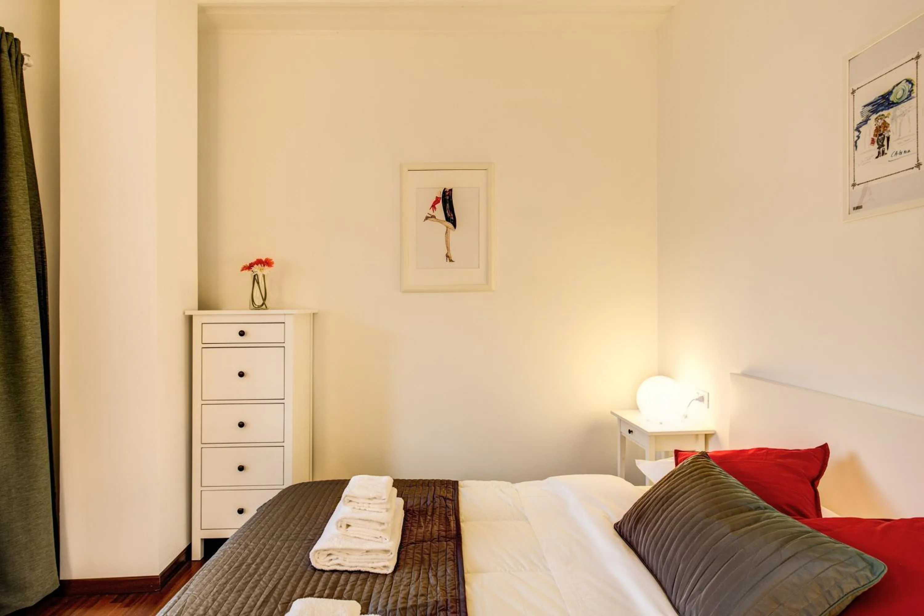 Bed in M&L Apartments - Ardesia Colosseo